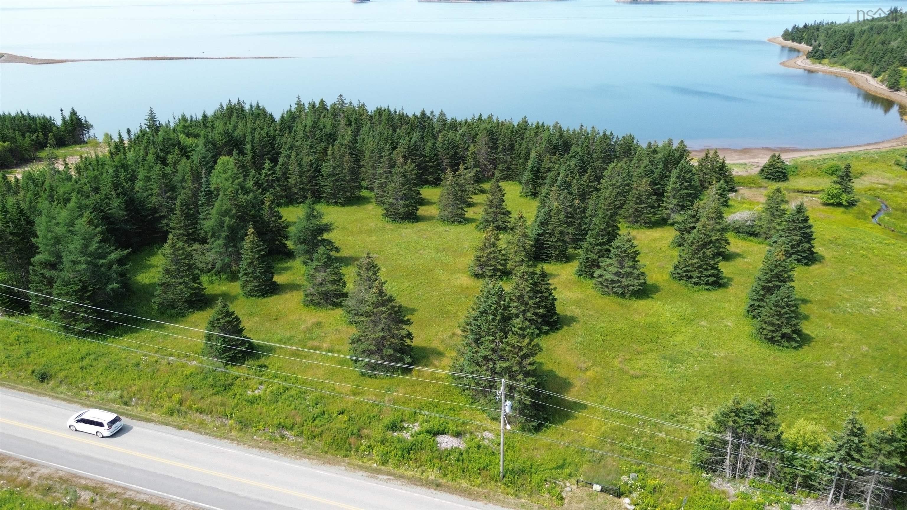 $449,000.00: 247 Highway, St. Peter