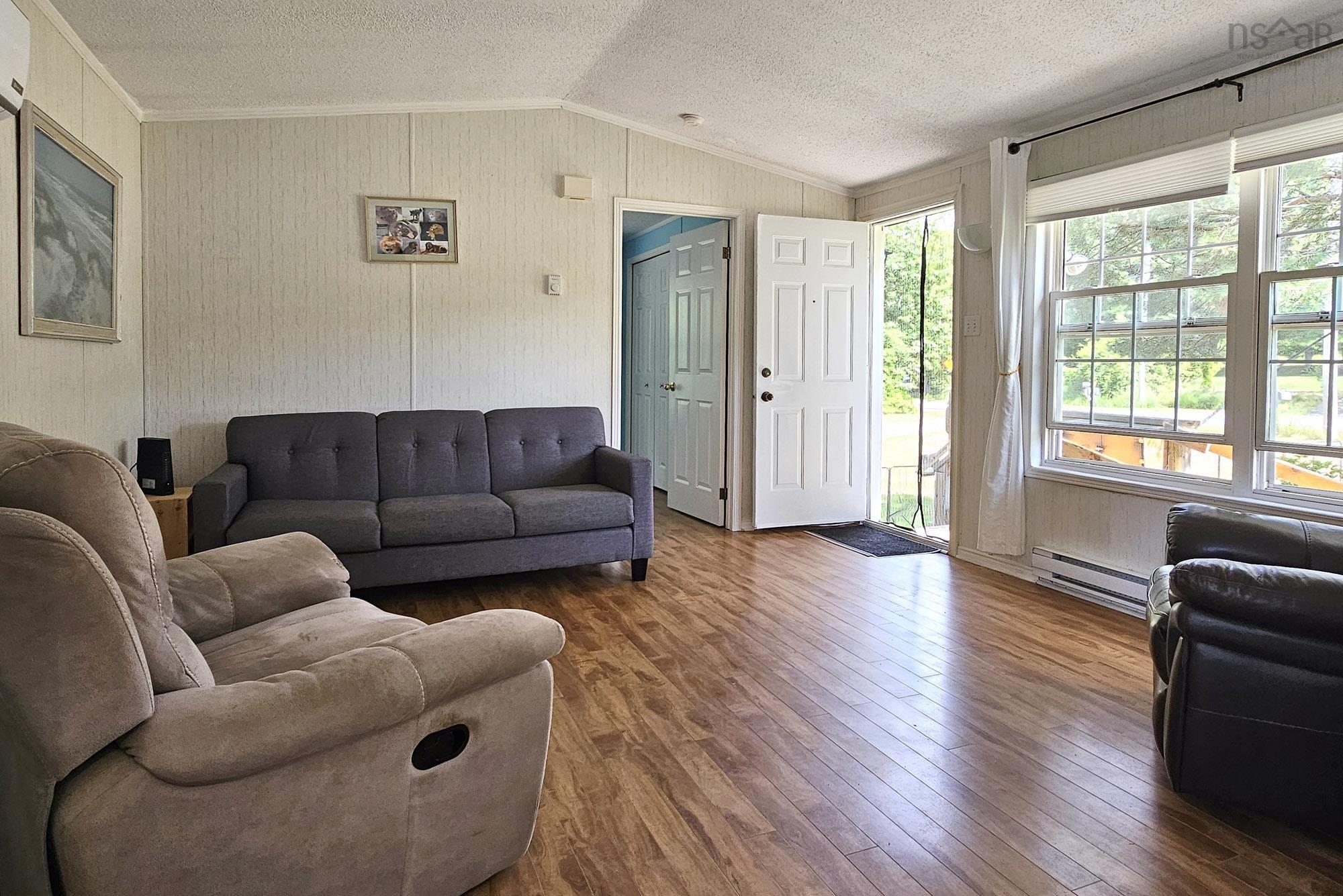$162,500.00: 1781 Highway 201, Round Hill