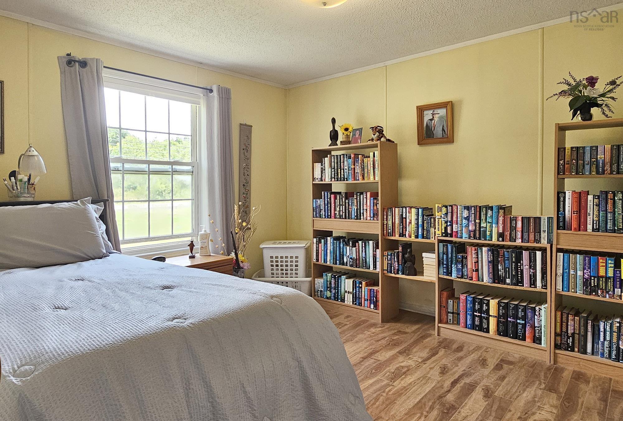 $162,500.00: 1781 Highway 201, Round Hill