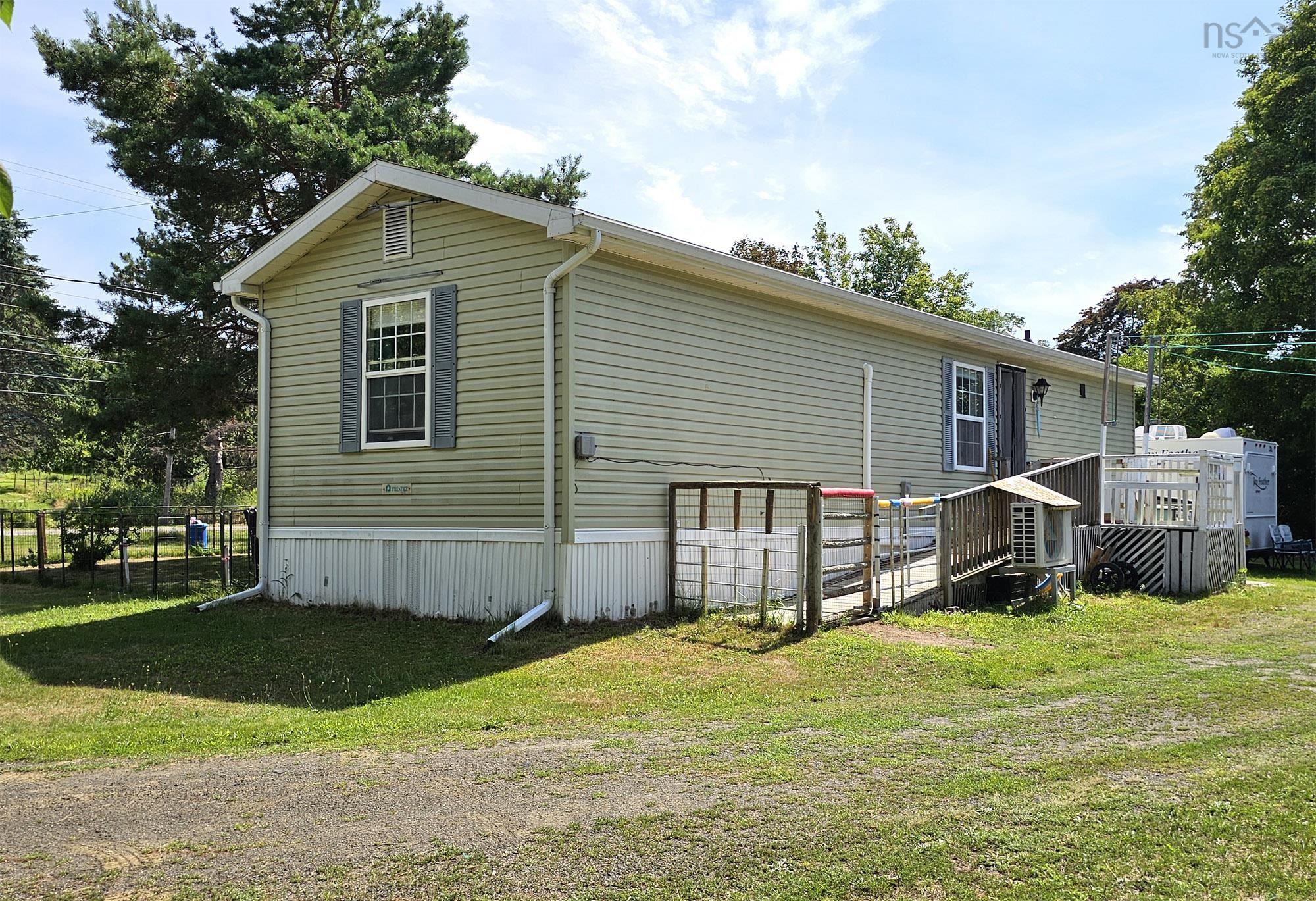 $162,500.00: 1781 Highway 201, Round Hill