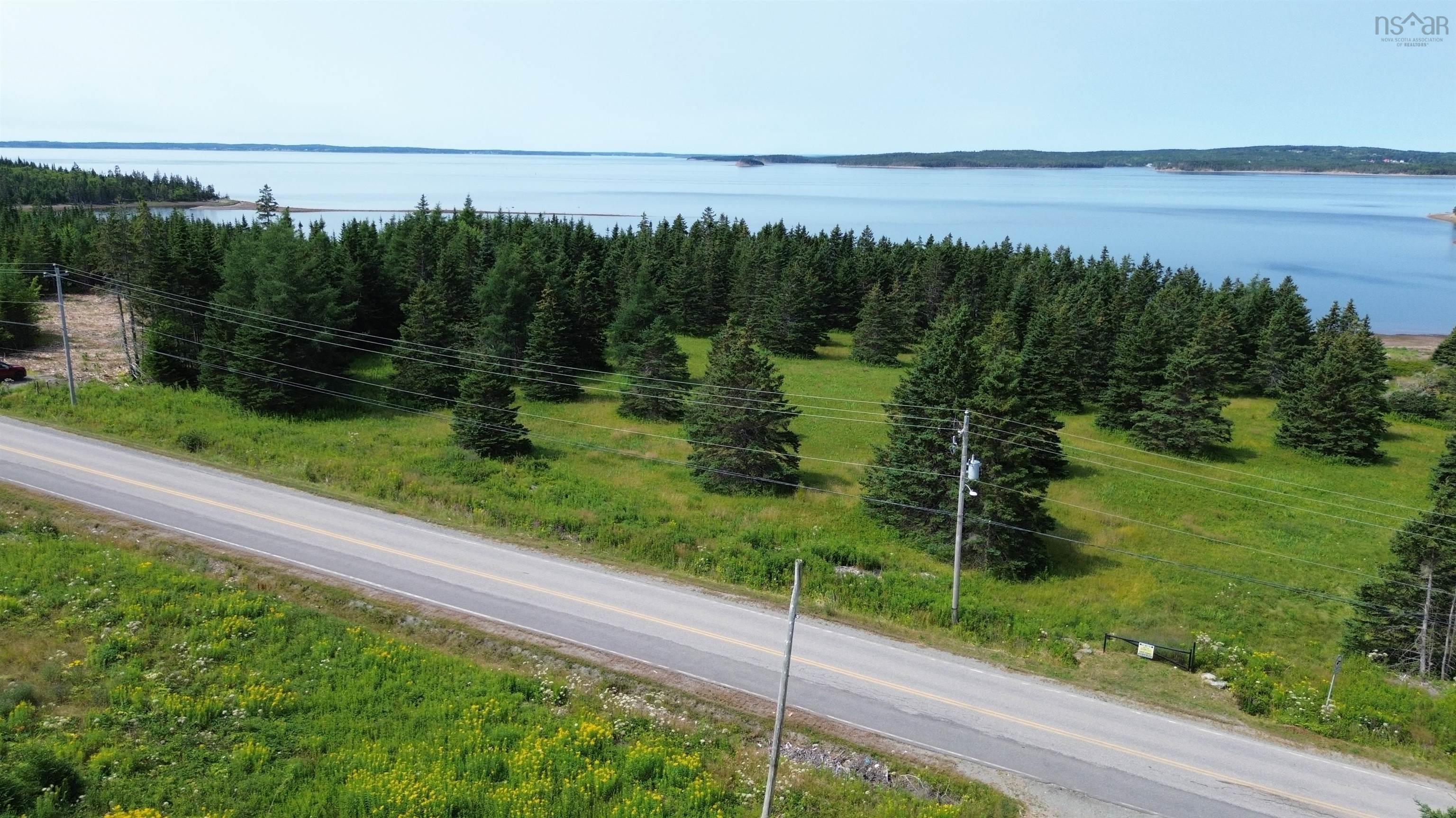 $449,000.00: 247 Highway, St. Peter