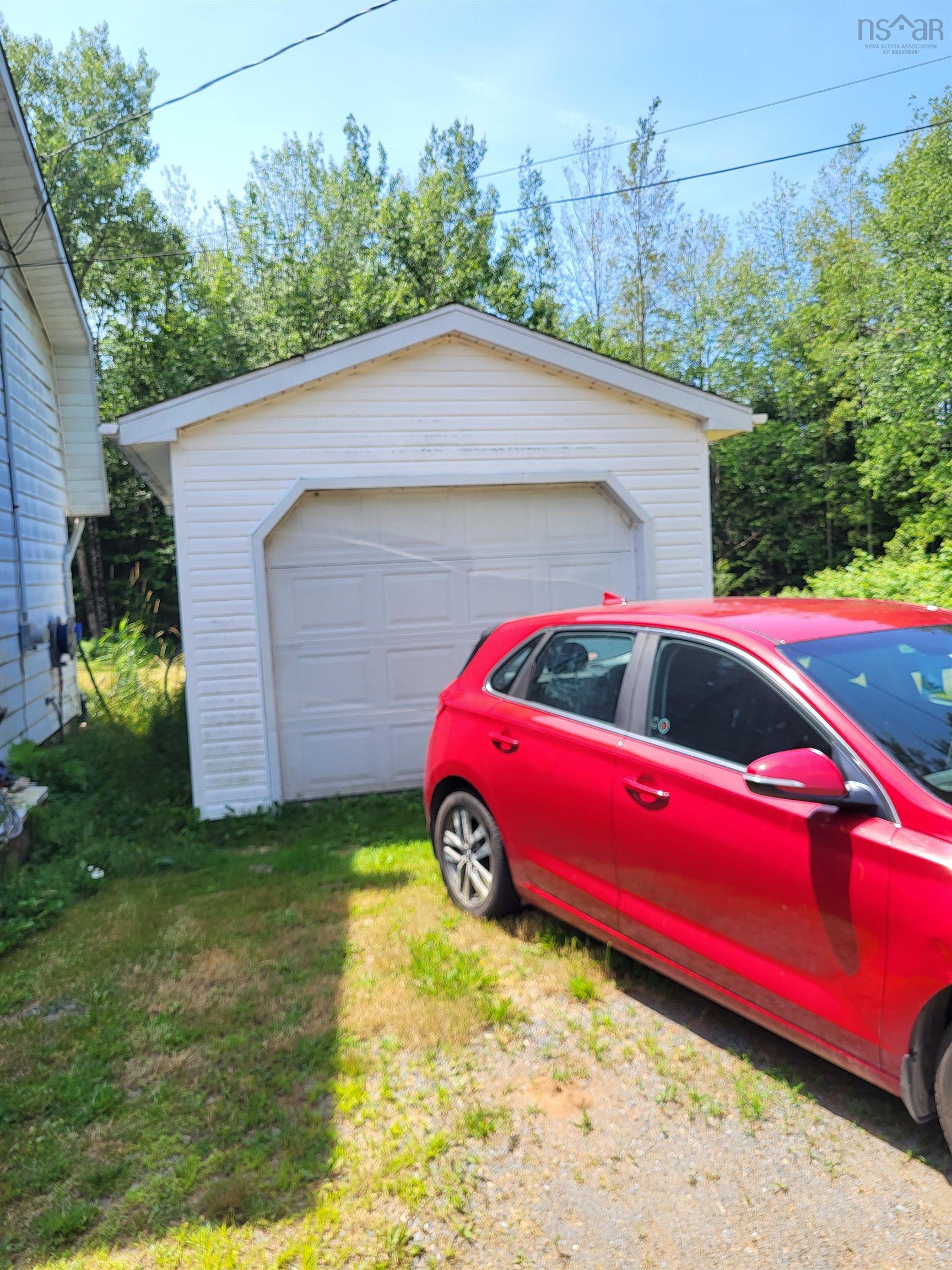 $304,900.00: 278 St. Andrew
