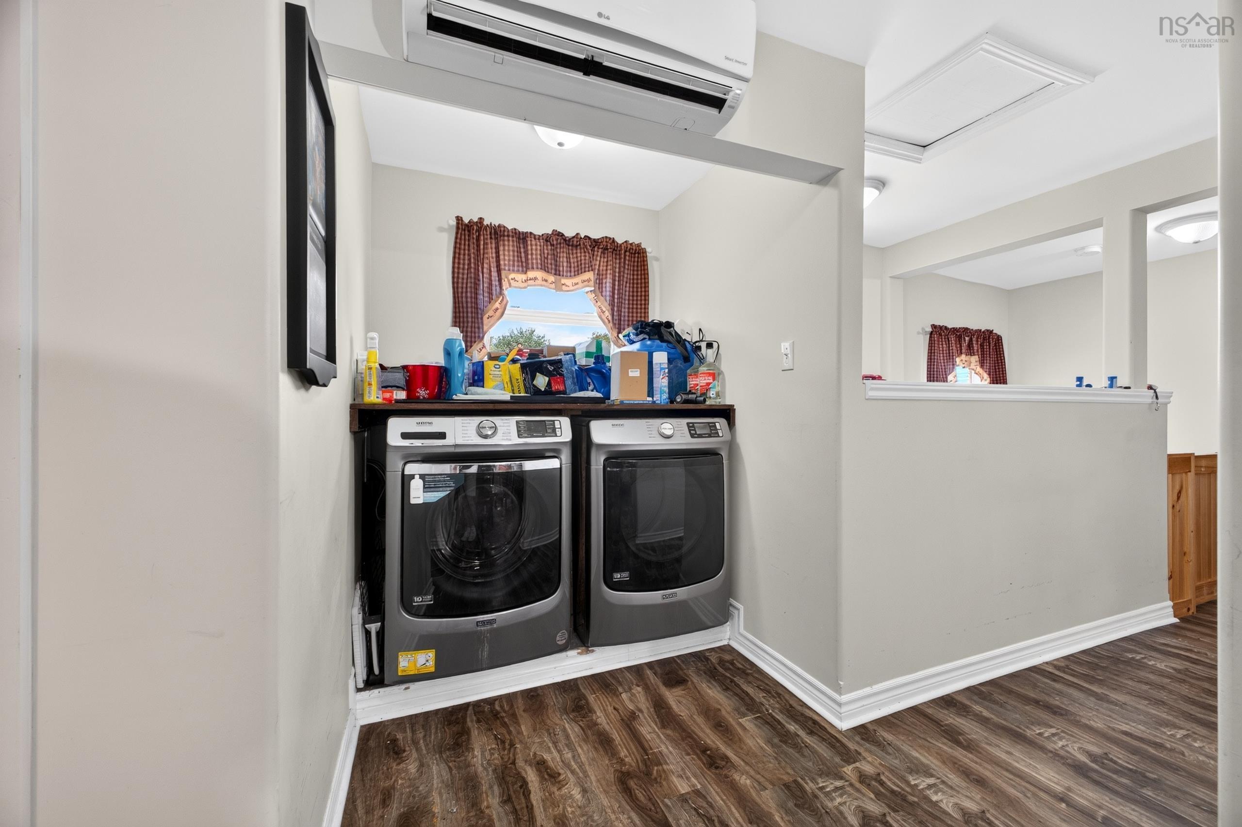 $299,000.00: 12 HIGHLAND Avenue, Brookfield