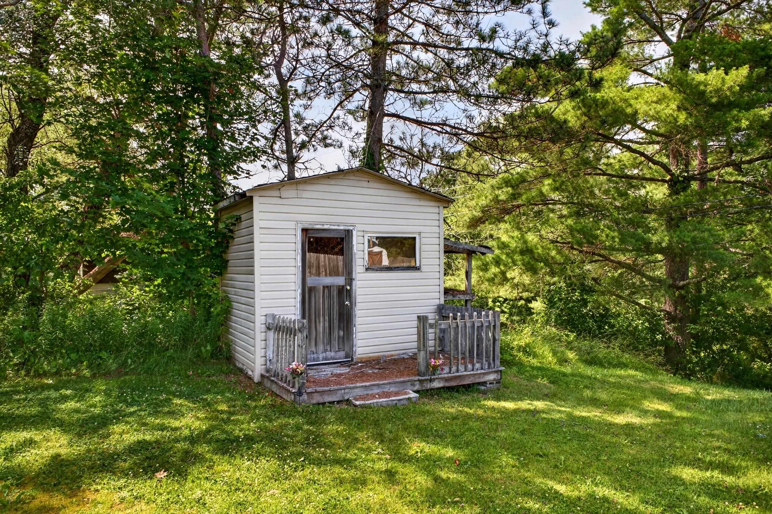 $299,000.00: 12 HIGHLAND Avenue, Brookfield