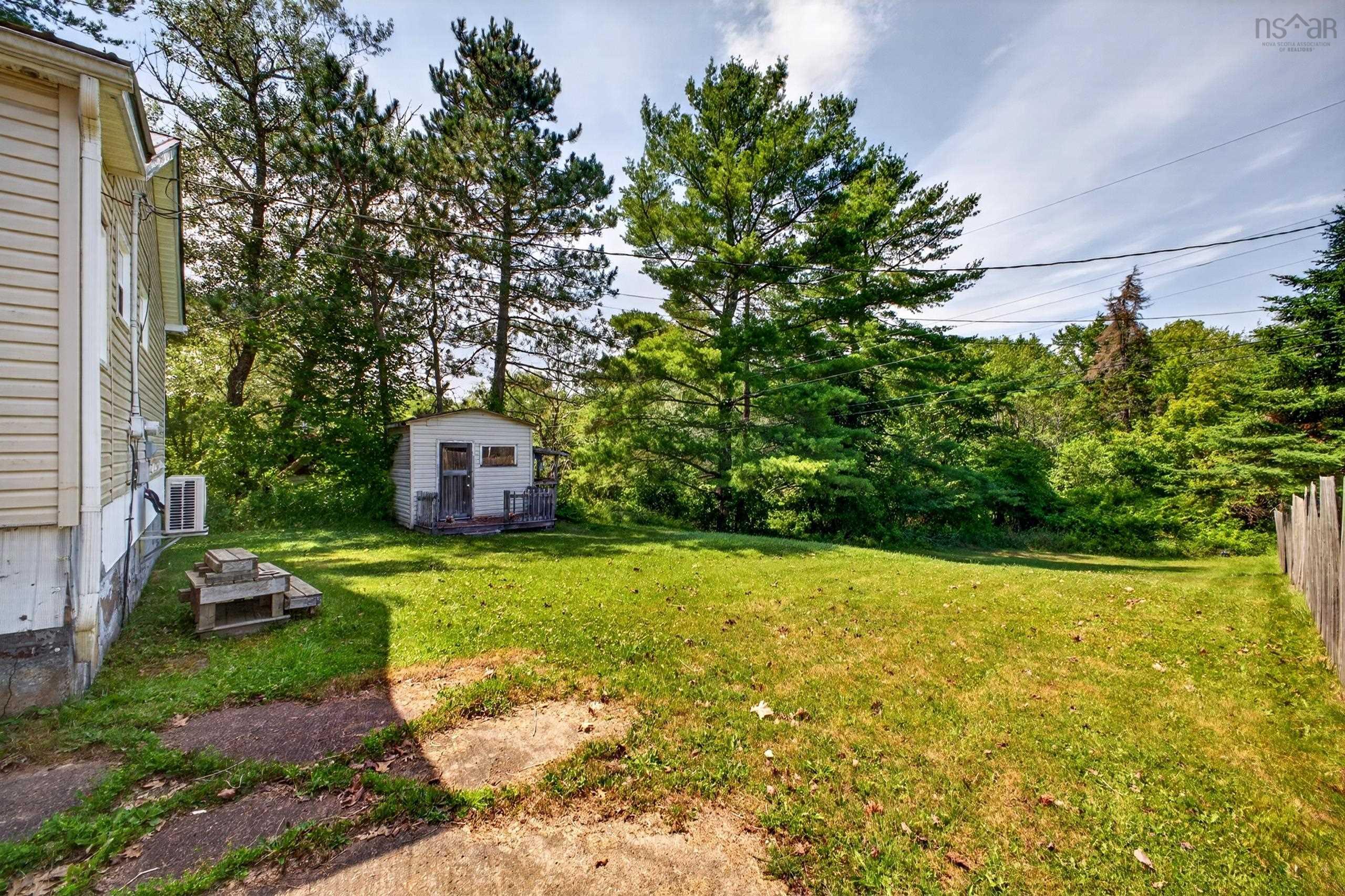 $299,000.00: 12 HIGHLAND Avenue, Brookfield