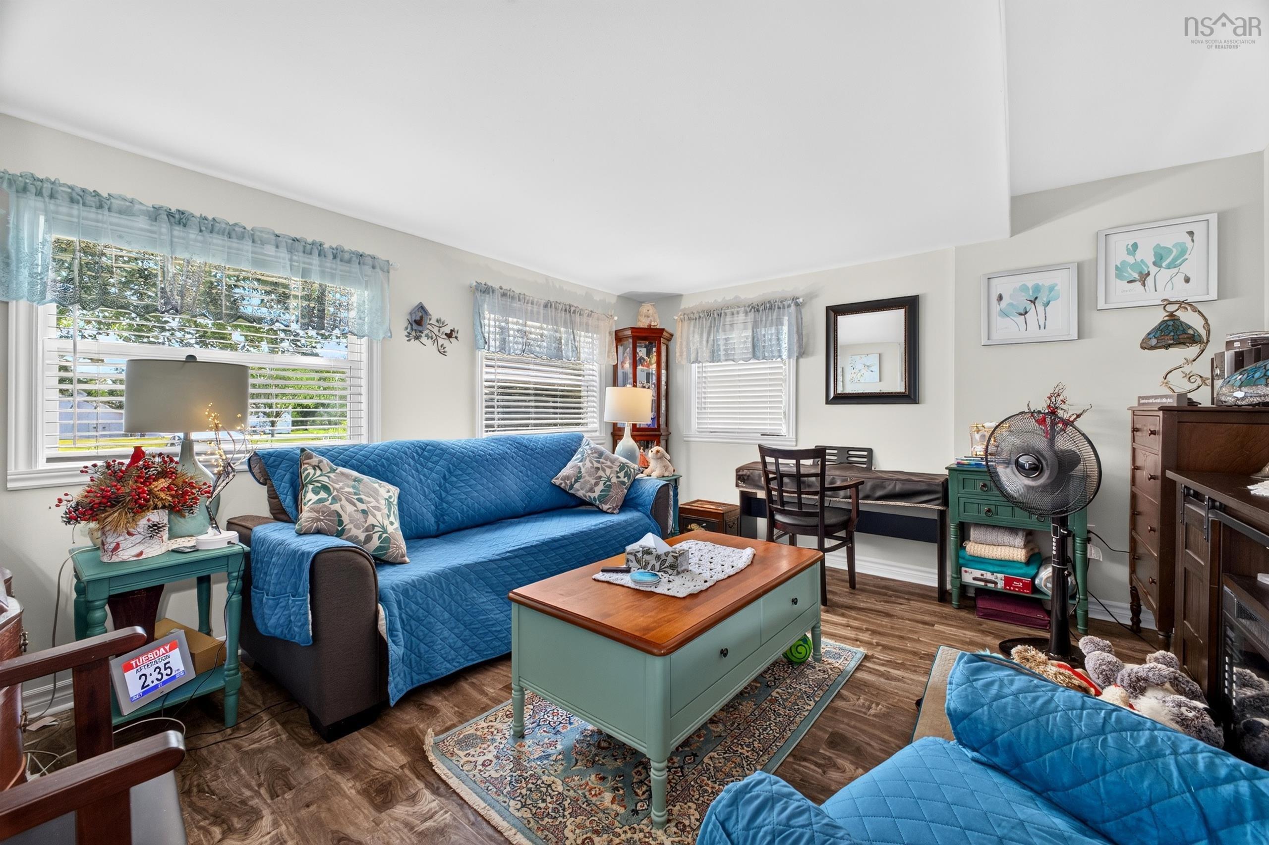 $299,000.00: 12 HIGHLAND Avenue, Brookfield