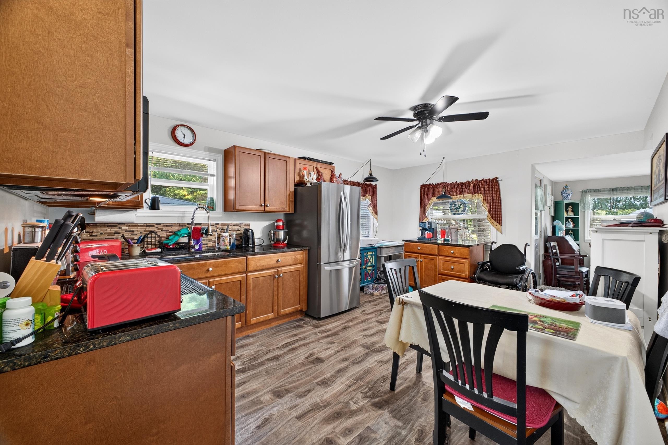 $299,000.00: 12 HIGHLAND Avenue, Brookfield