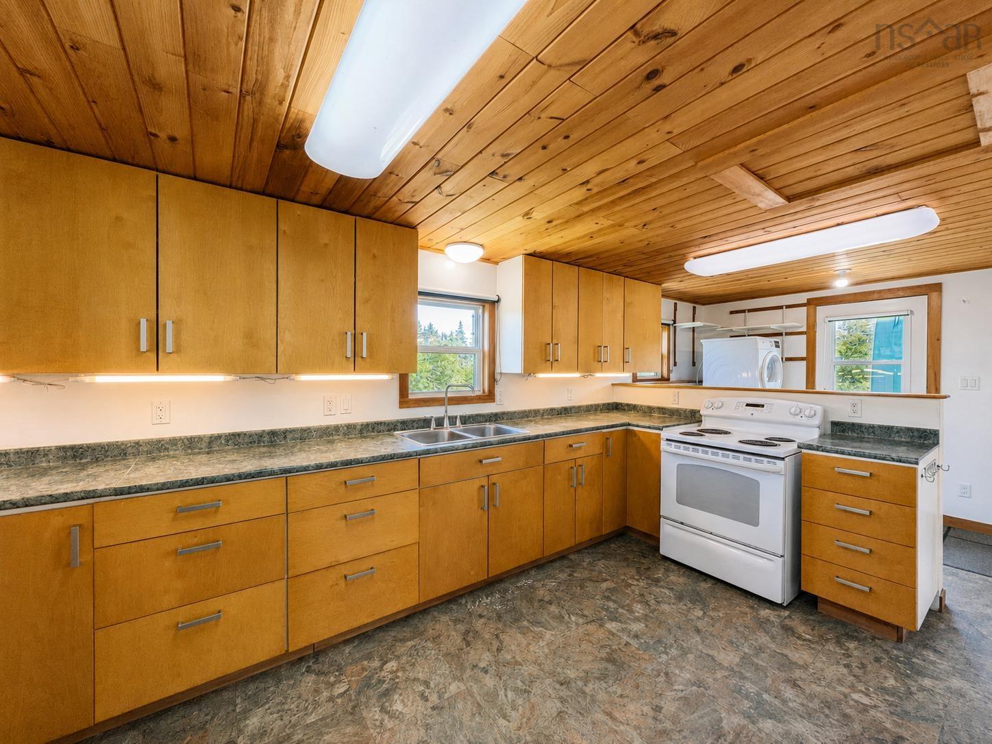 $299,900.00: 2606 Highway 252, Nevada Valley