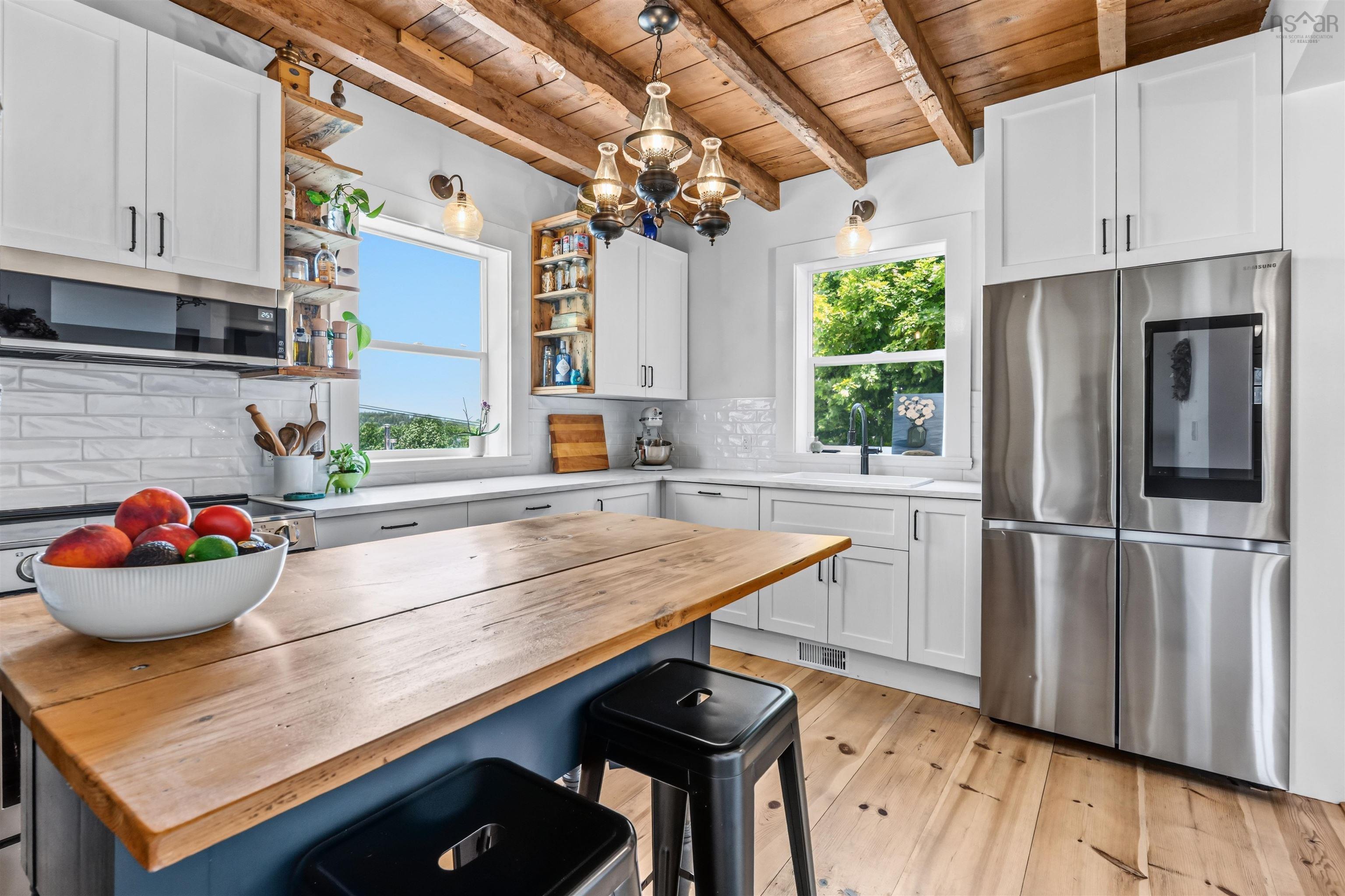 $599,000.00: 94 King Street, Lunenburg
