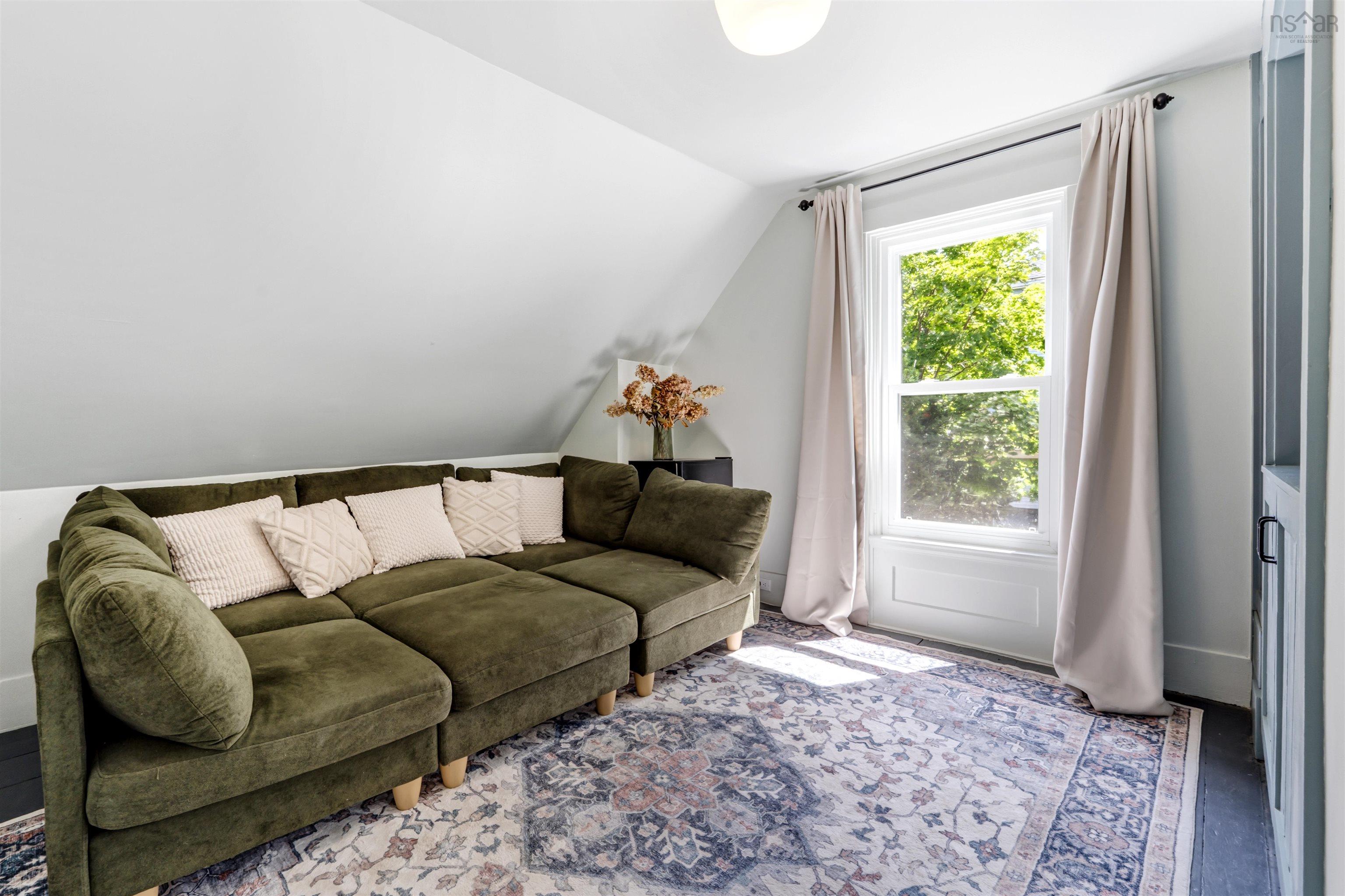 $599,000.00: 94 King Street, Lunenburg