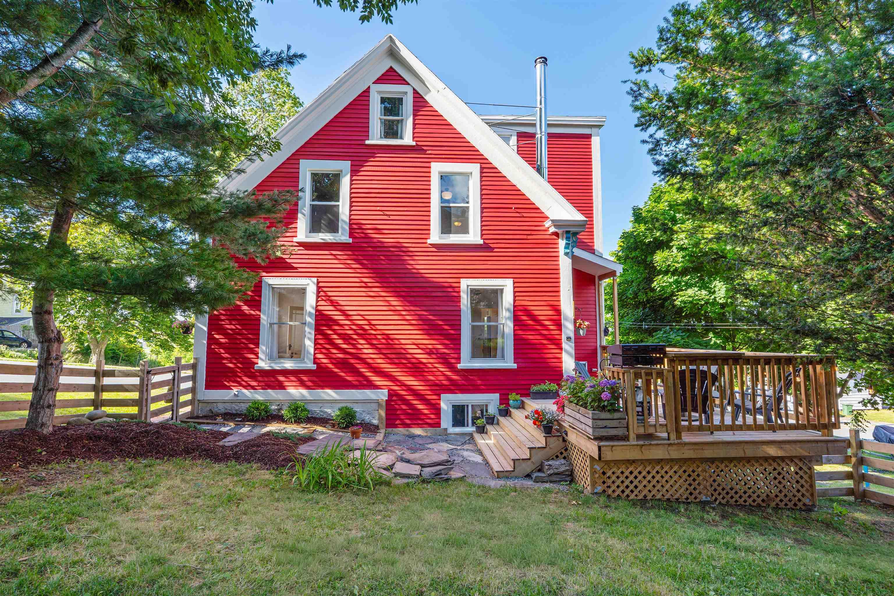 $599,000.00: 94 King Street, Lunenburg