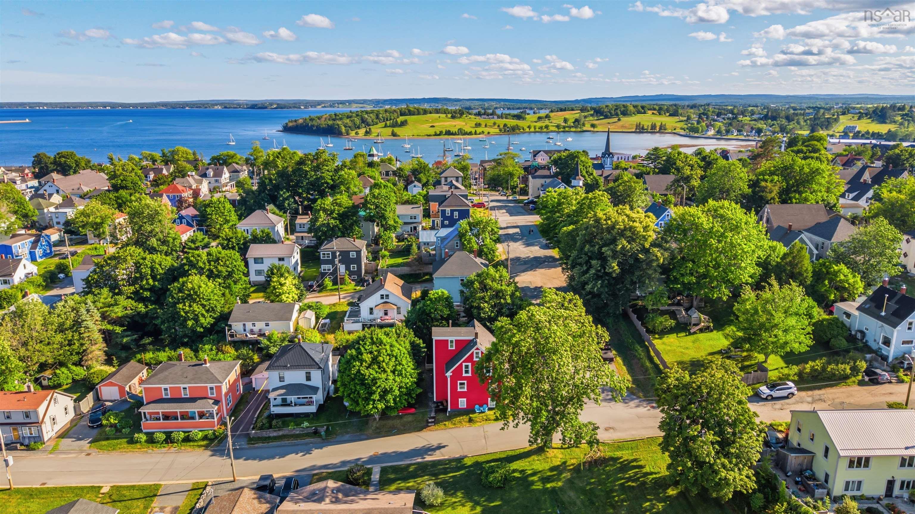 $599,000.00: 94 King Street, Lunenburg