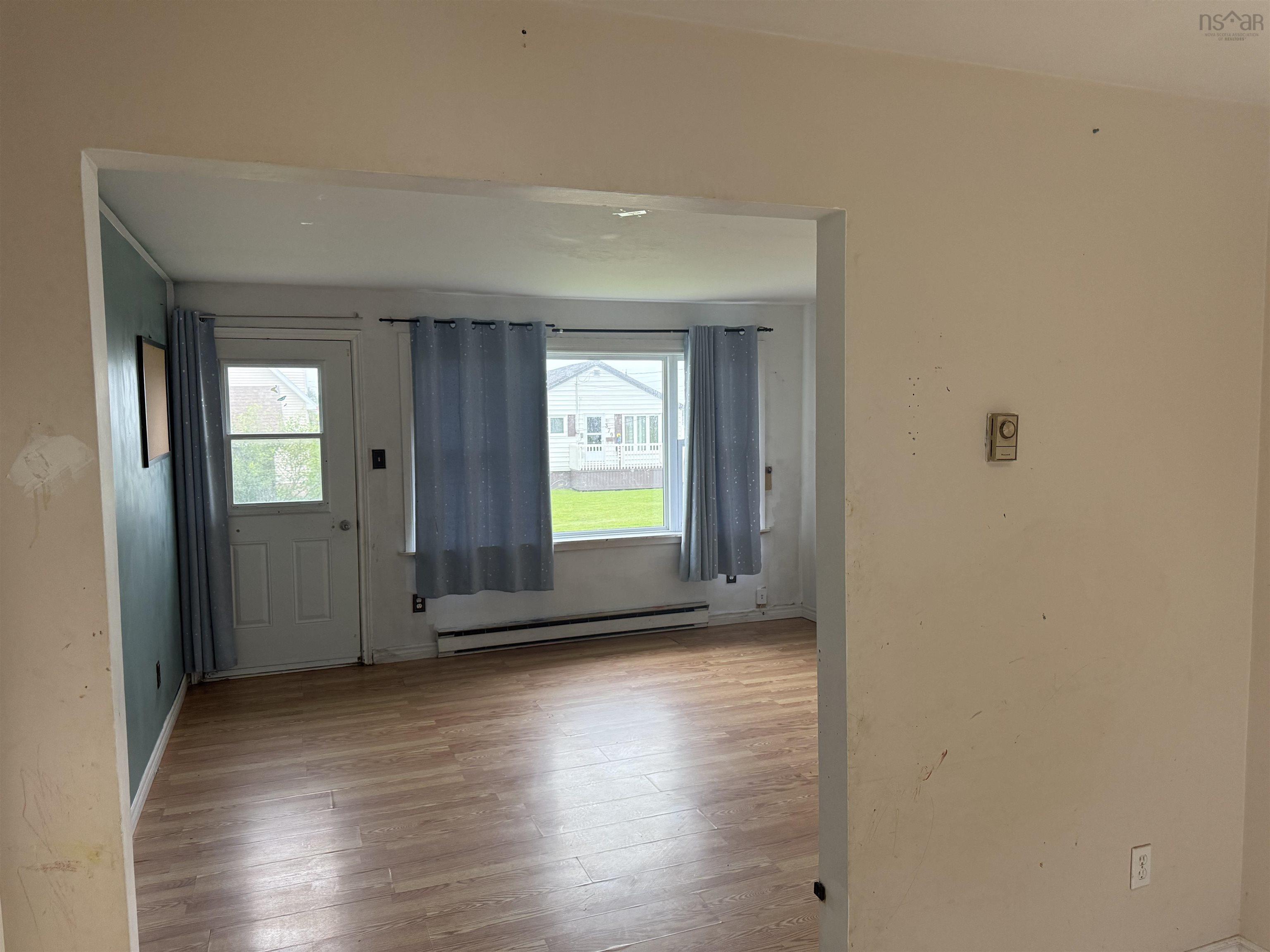 $159,000.00: 384 Fourteenth Street, New Waterford