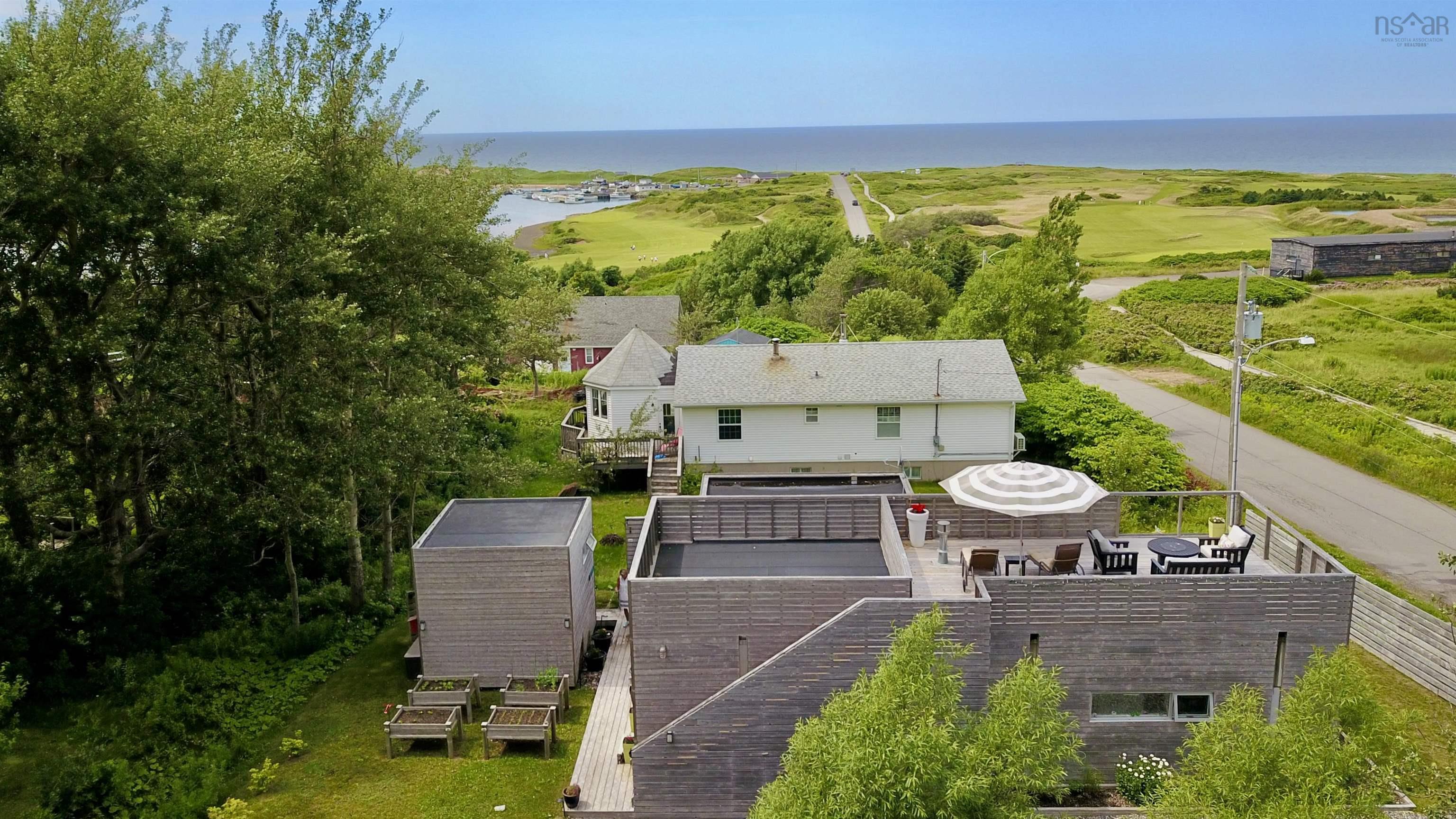 $970,000.00: 19 Beach Road, Inverness