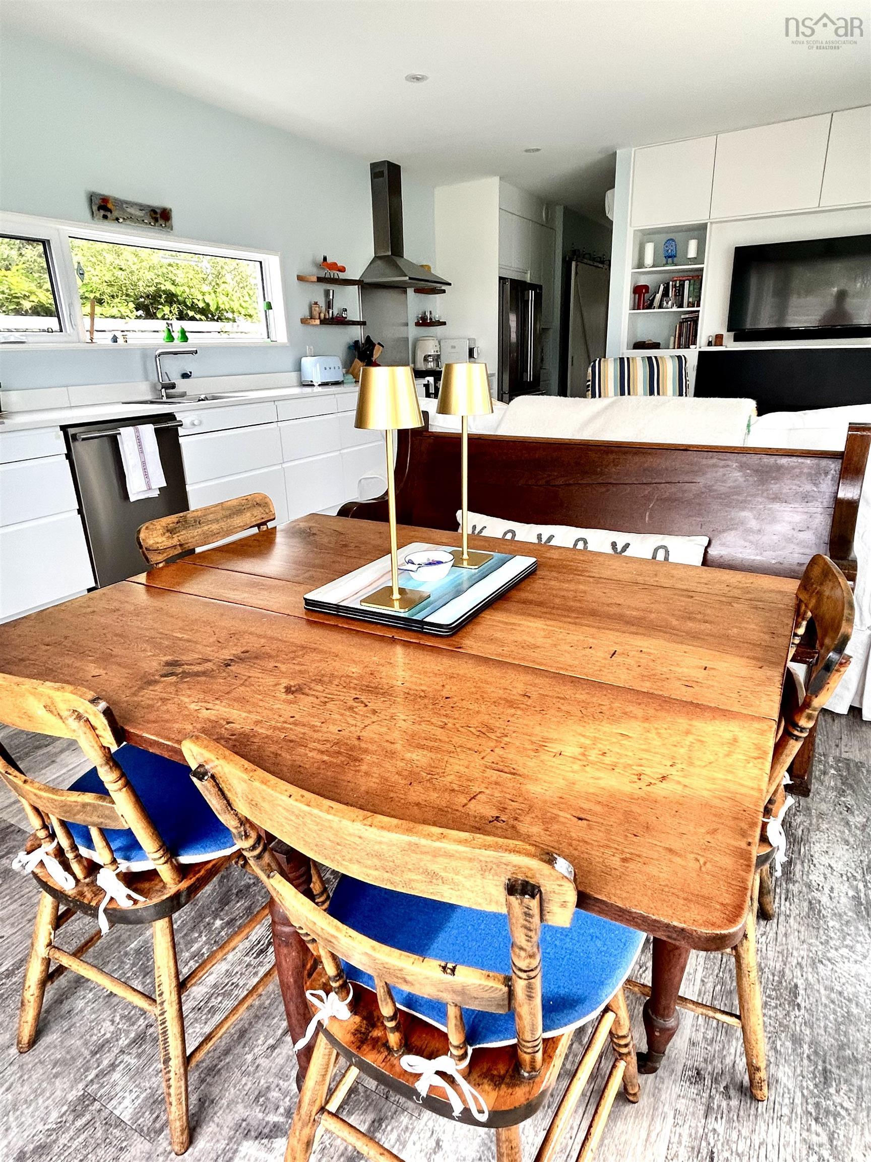 $970,000.00: 19 Beach Road, Inverness