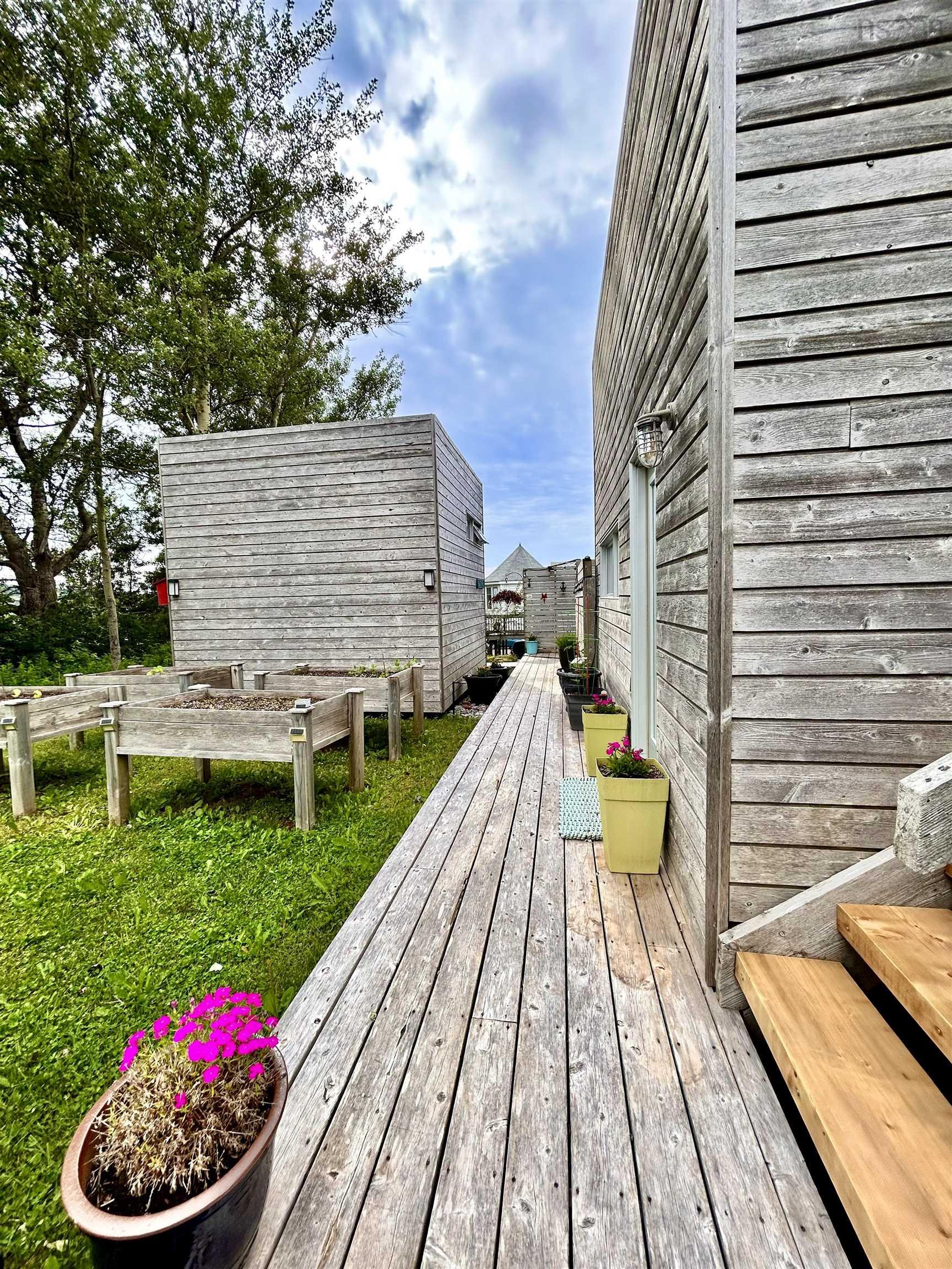 $970,000.00: 19 Beach Road, Inverness