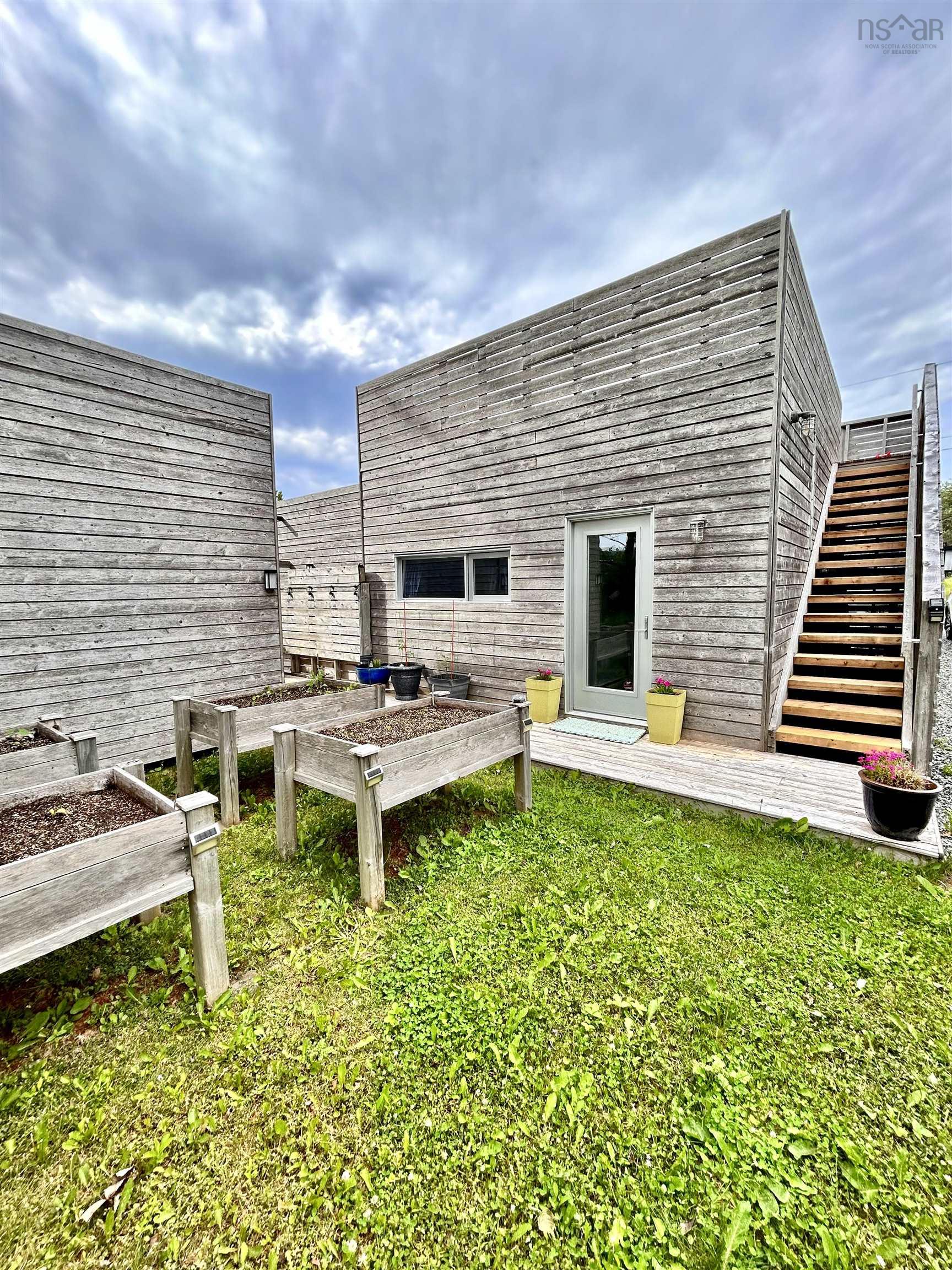 $970,000.00: 19 Beach Road, Inverness