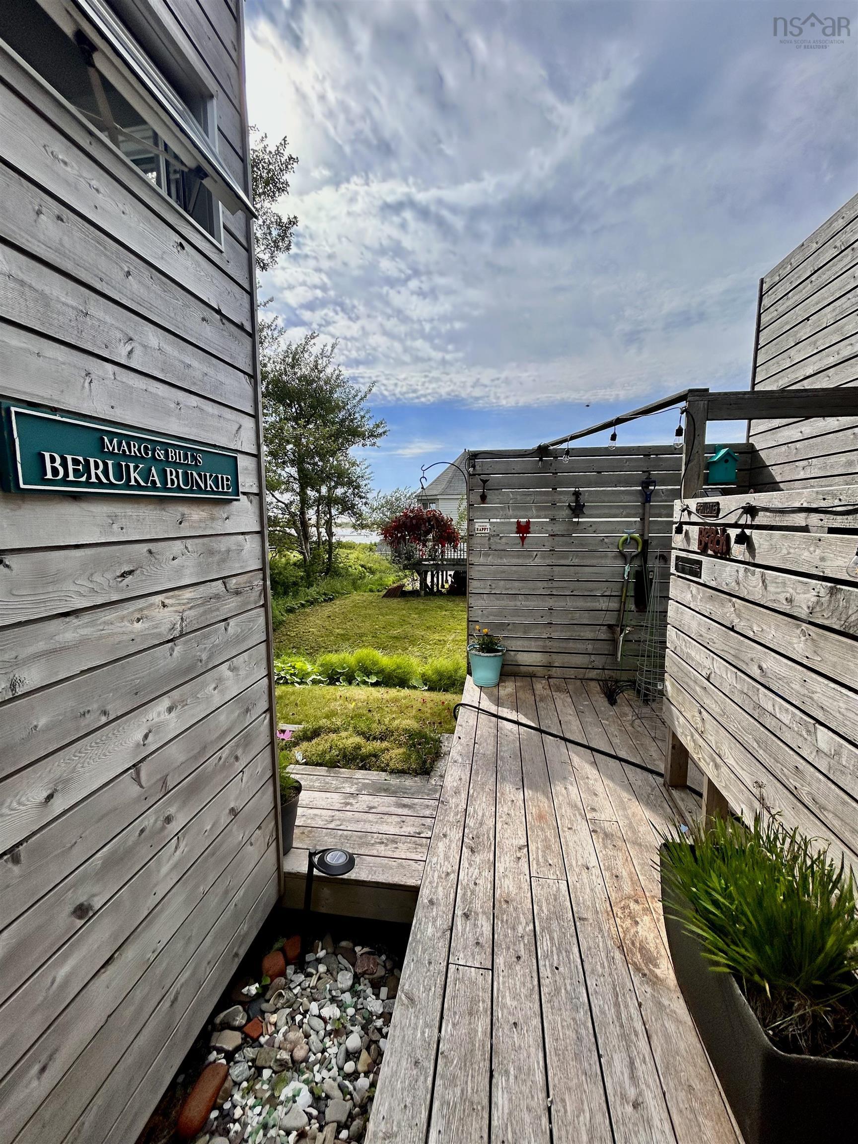 $970,000.00: 19 Beach Road, Inverness