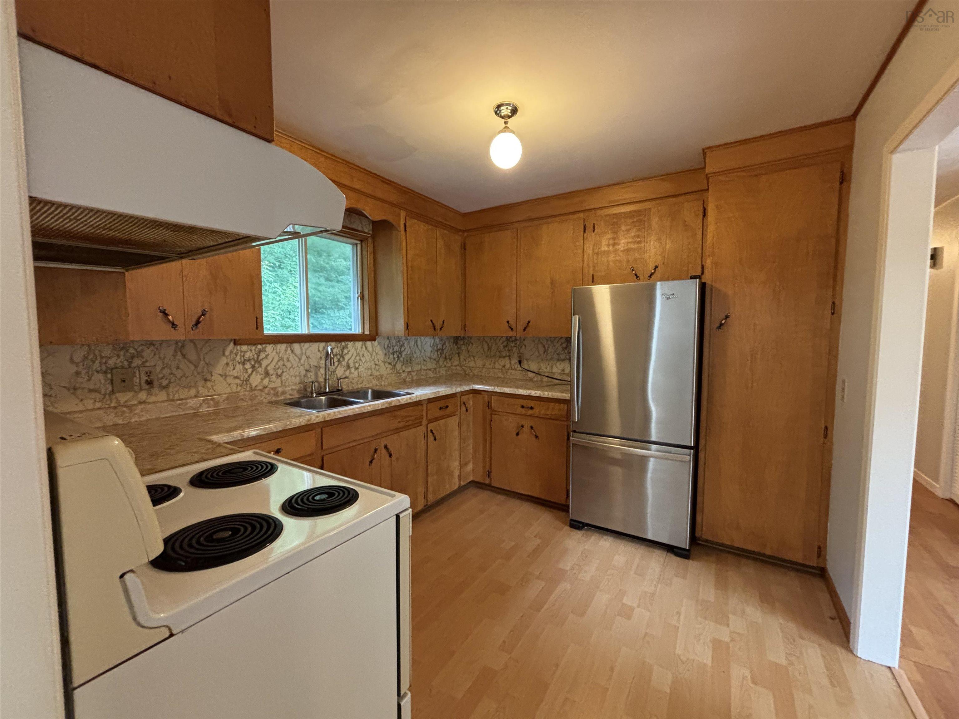 $389,900.00: 42 Alpine Drive, Bridgewater