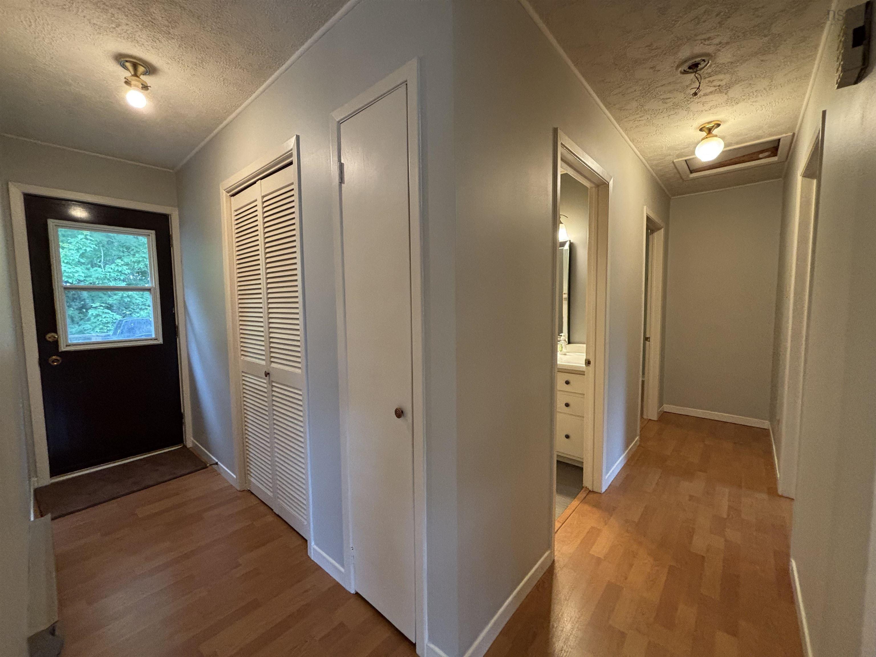 $389,900.00: 42 Alpine Drive, Bridgewater