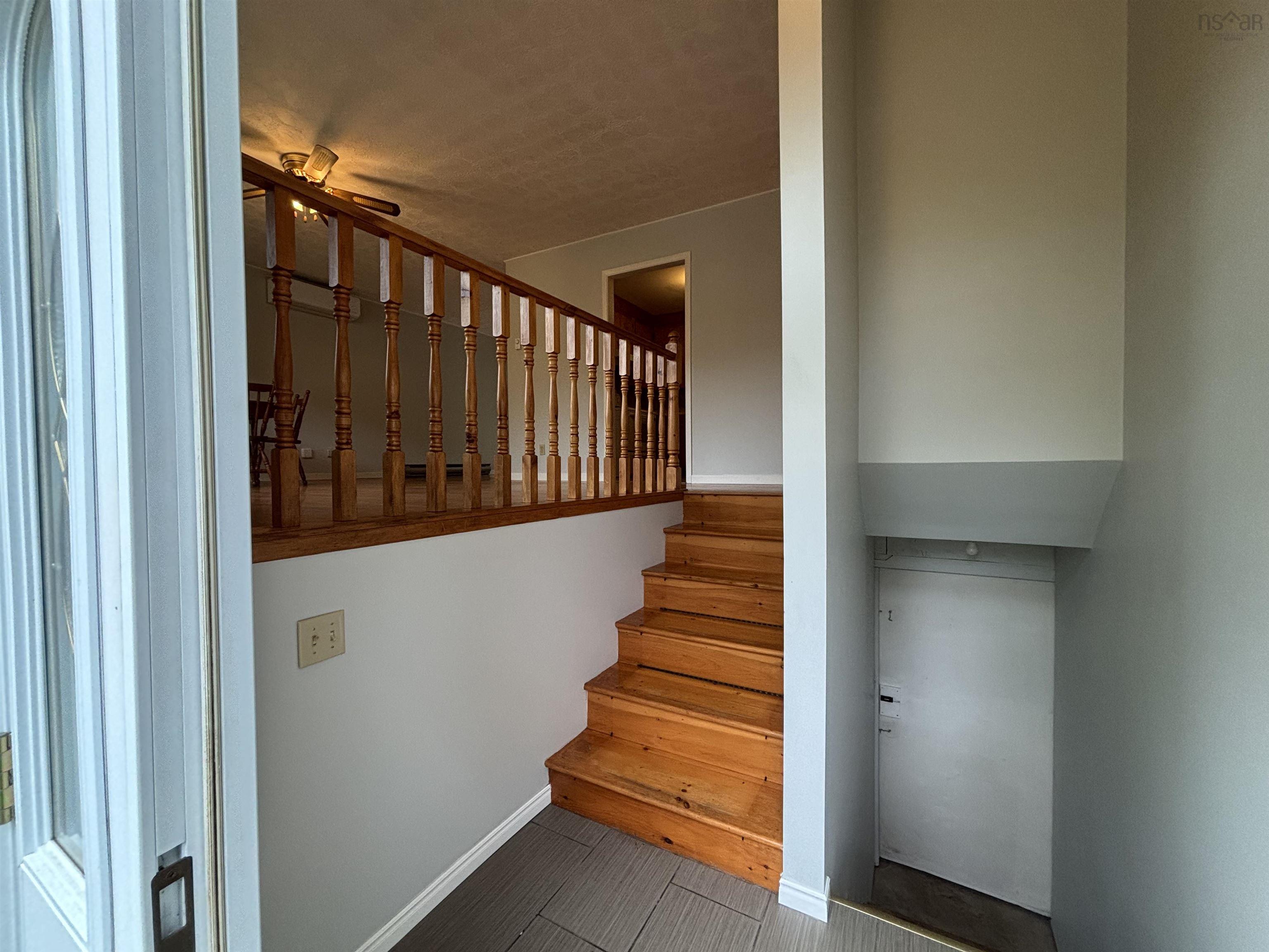 $389,900.00: 42 Alpine Drive, Bridgewater