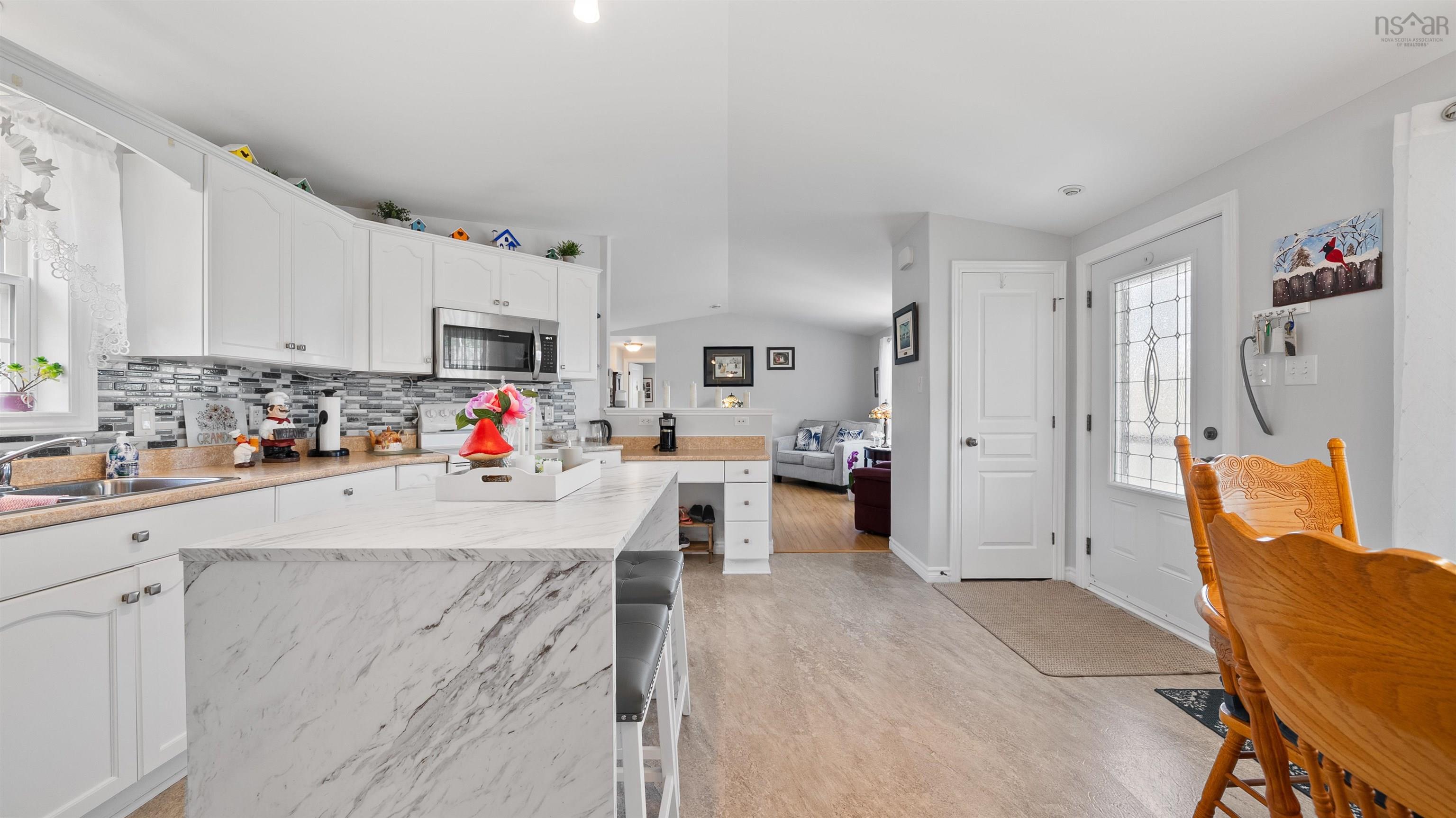 $329,900.00: 17 Merriweather Crescent, Garlands Crossing