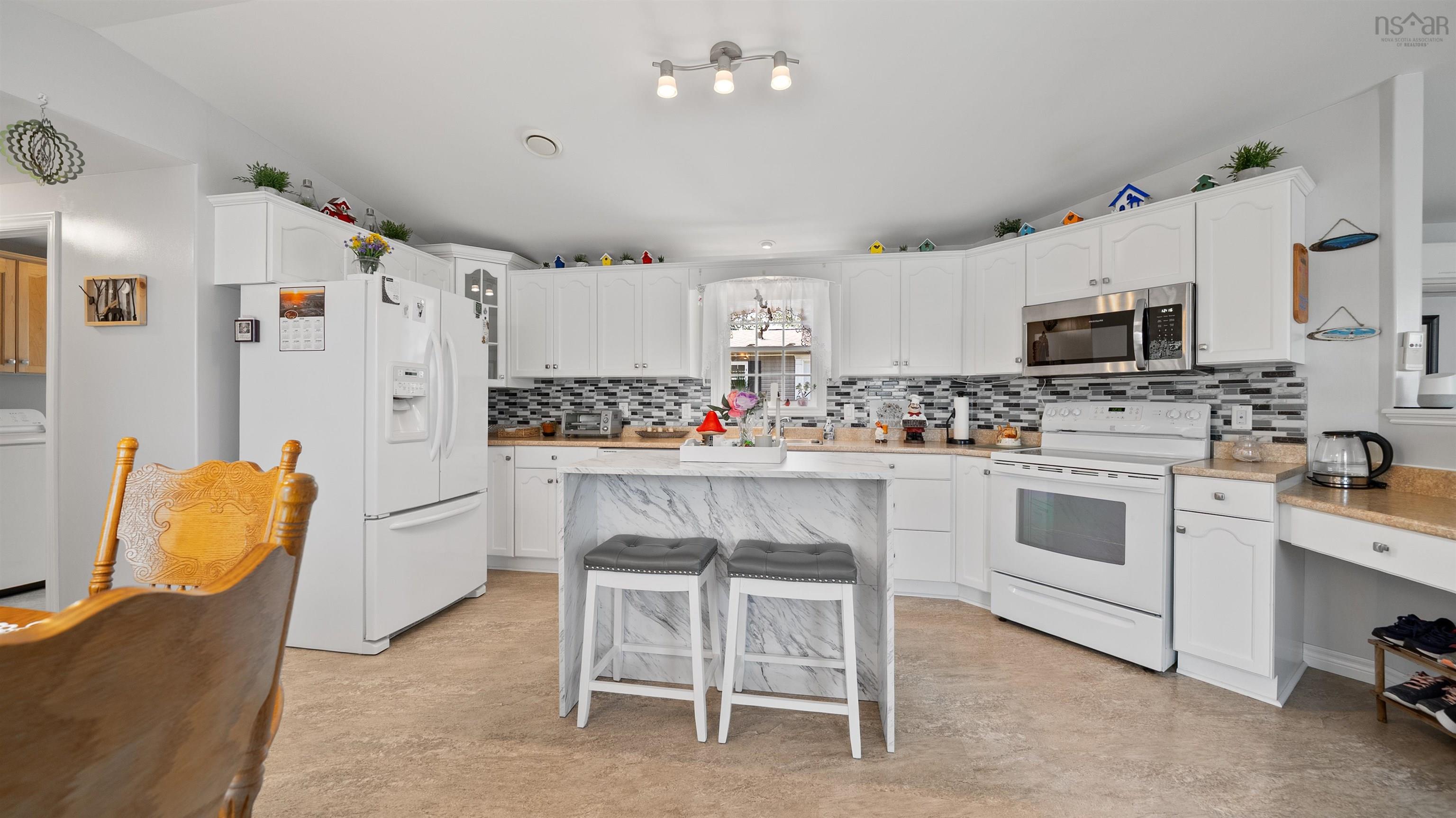 $329,900.00: 17 Merriweather Crescent, Garlands Crossing