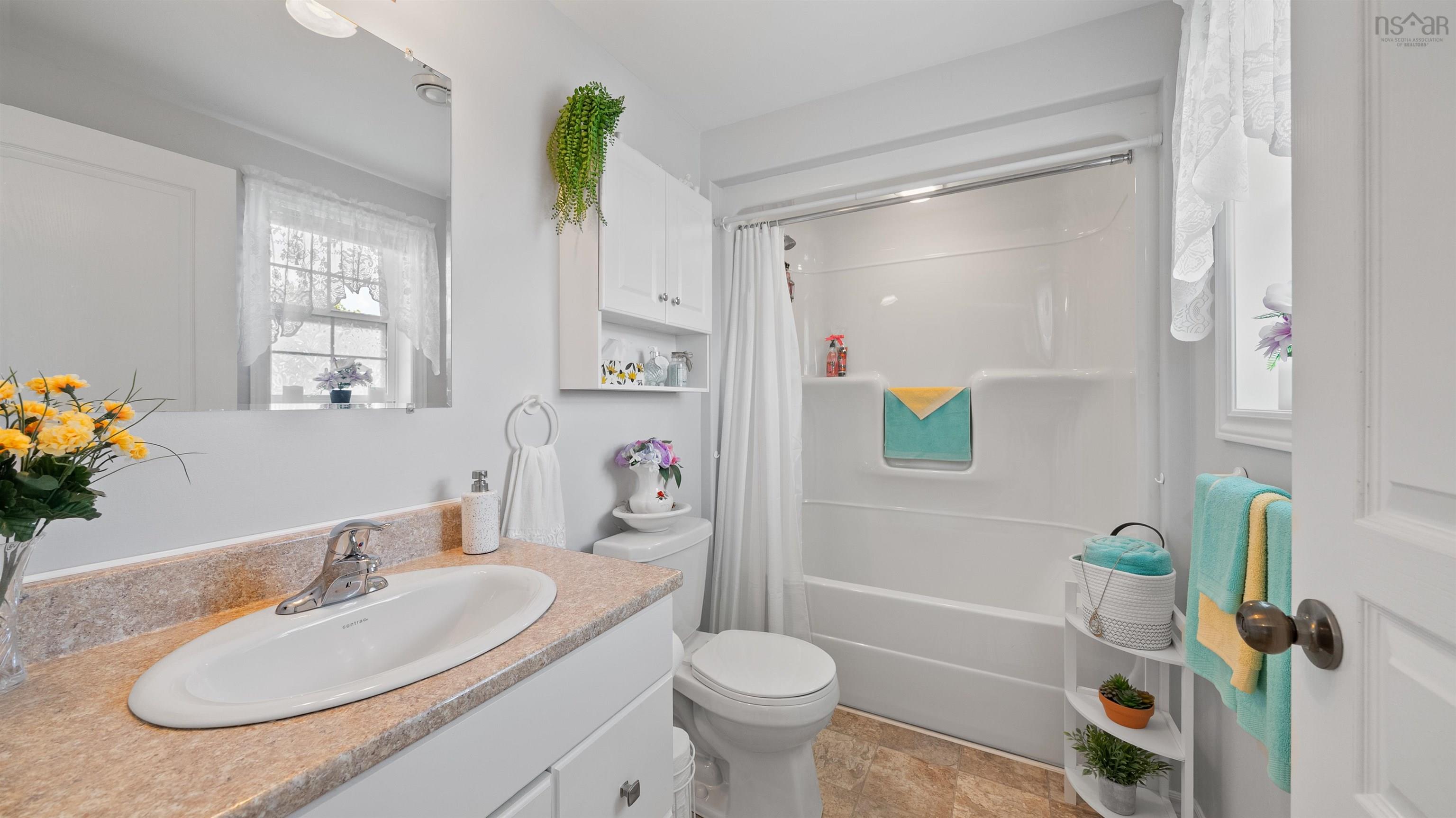 $329,900.00: 17 Merriweather Crescent, Garlands Crossing
