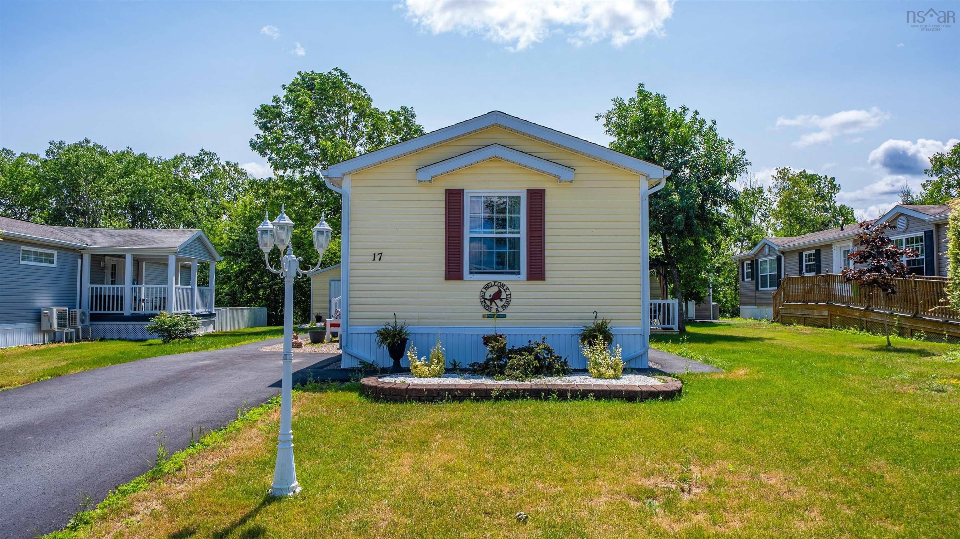 $329,900.00: 17 Merriweather Crescent, Garlands Crossing