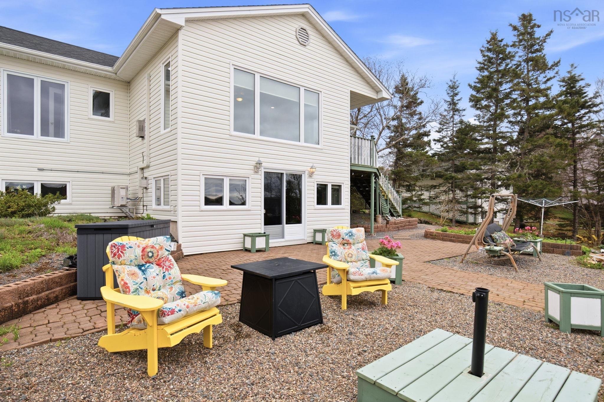 $598,500.00: 157 Candy Mountain Road, Mineville