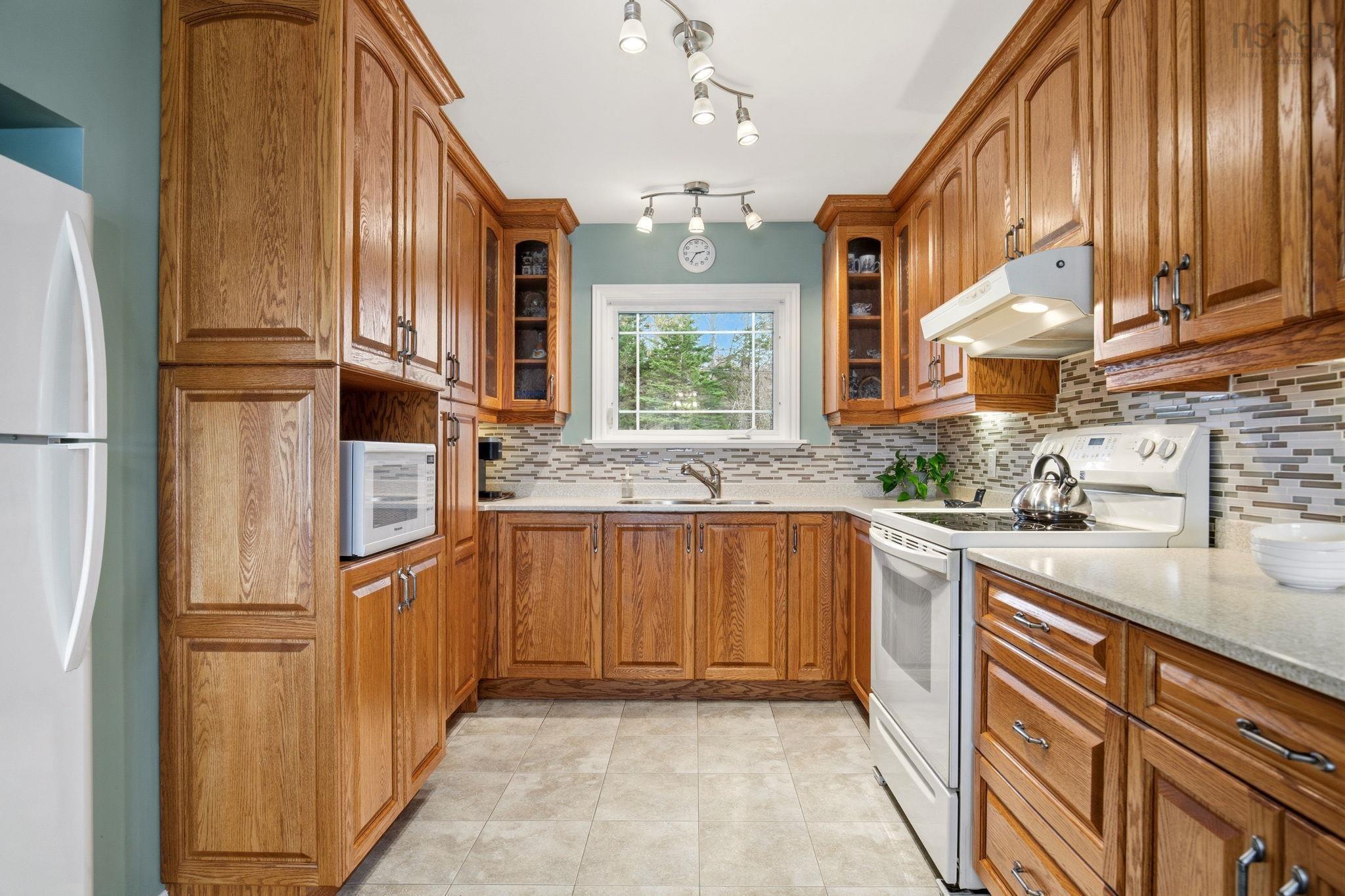 $598,500.00: 157 Candy Mountain Road, Mineville