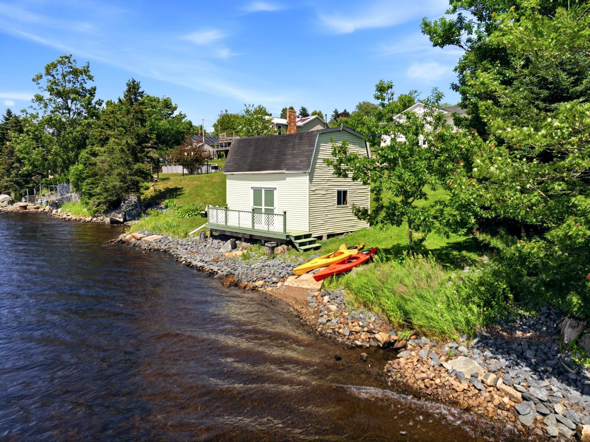 $250,000.00: 163 Candy Mountain Road, Mineville