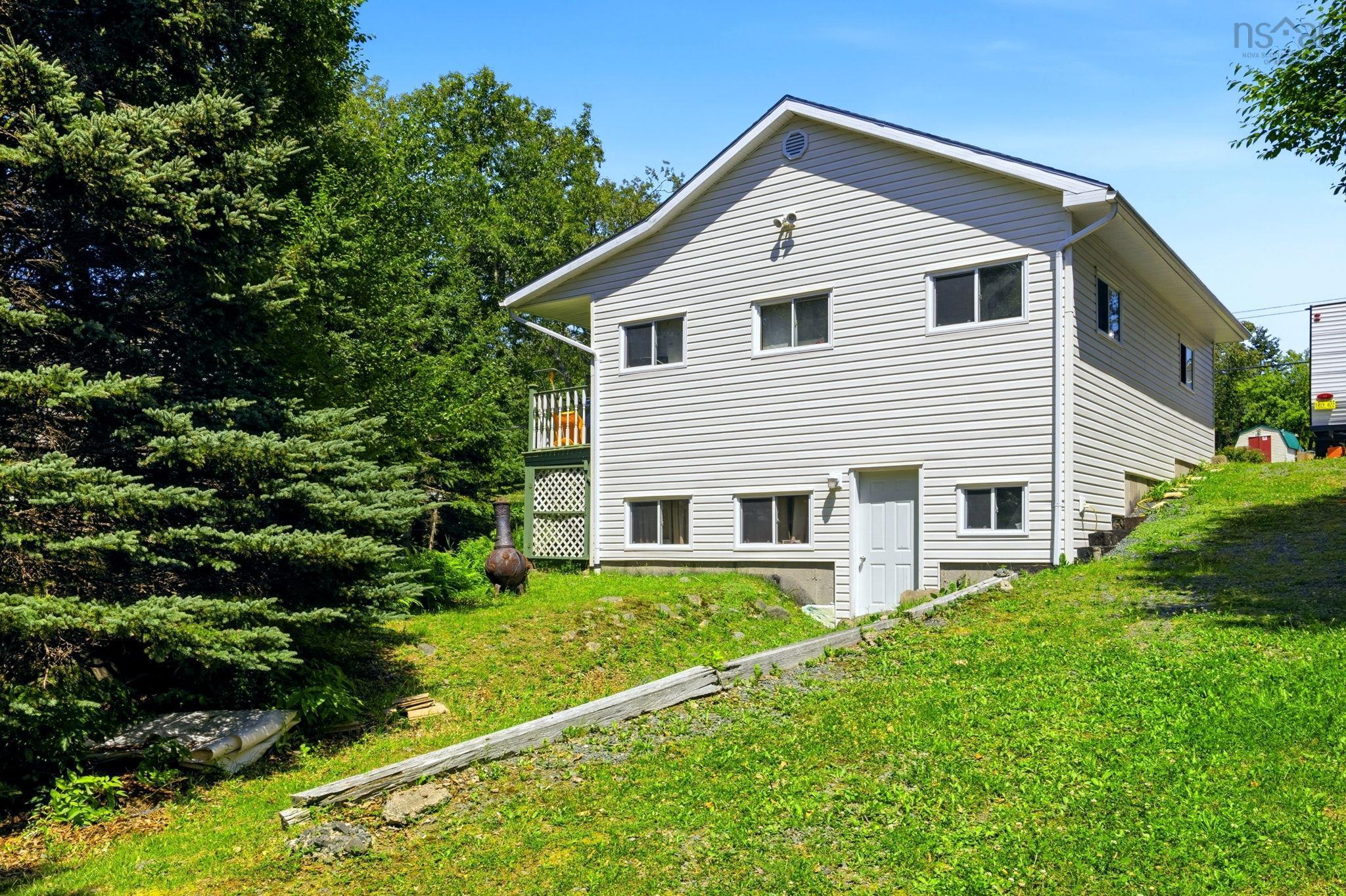 $250,000.00: 163 Candy Mountain Road, Mineville