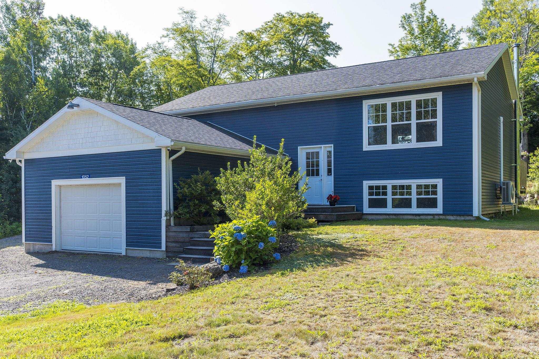 $499,000.00: 1052 Meadowvale Road, East Tremont