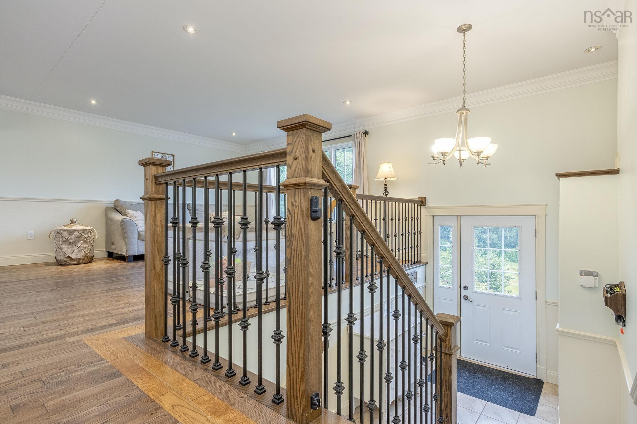 $535,000.00: 1052 Meadowvale Road, East Tremont
