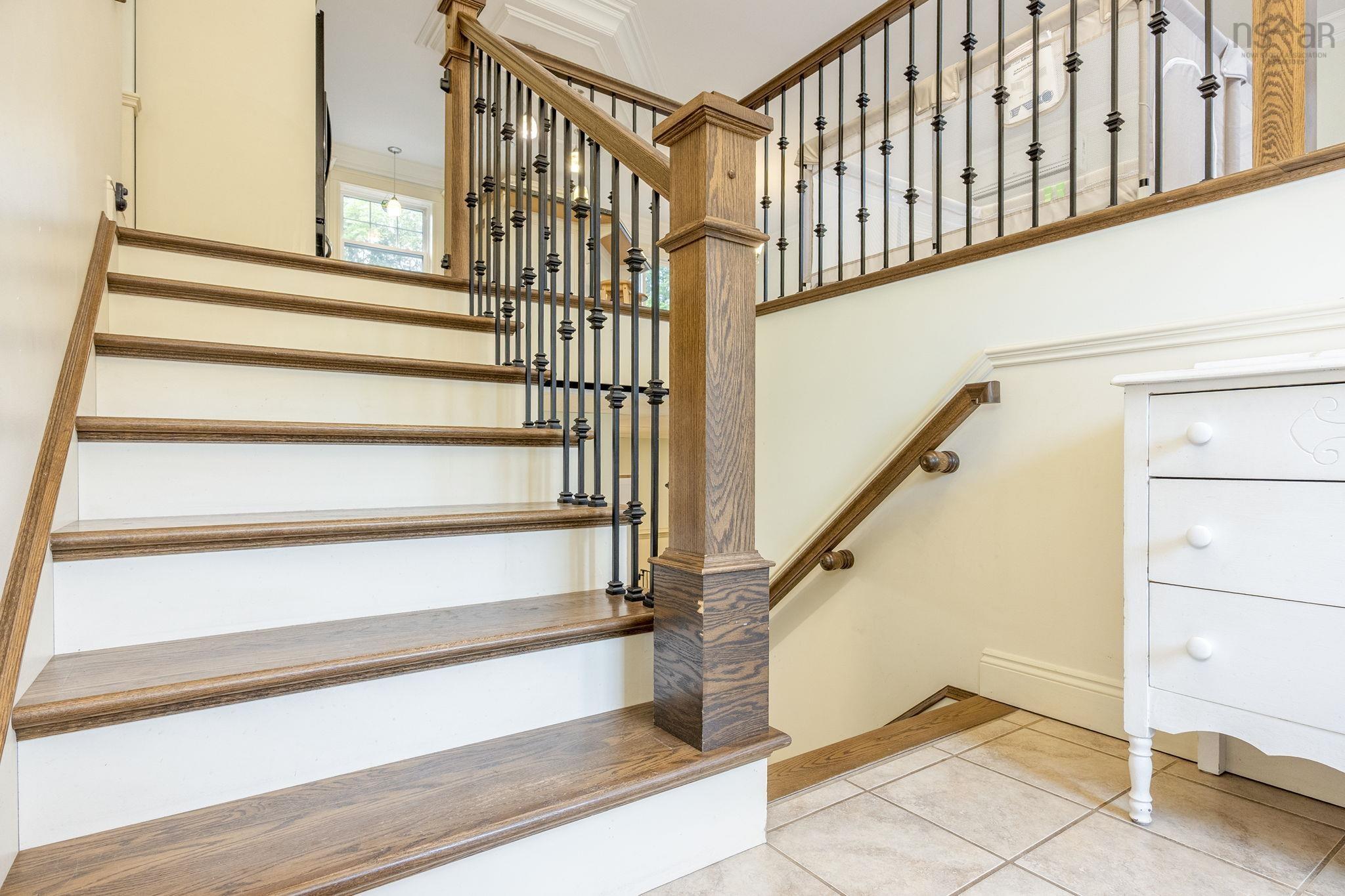 $499,000.00: 1052 Meadowvale Road, East Tremont