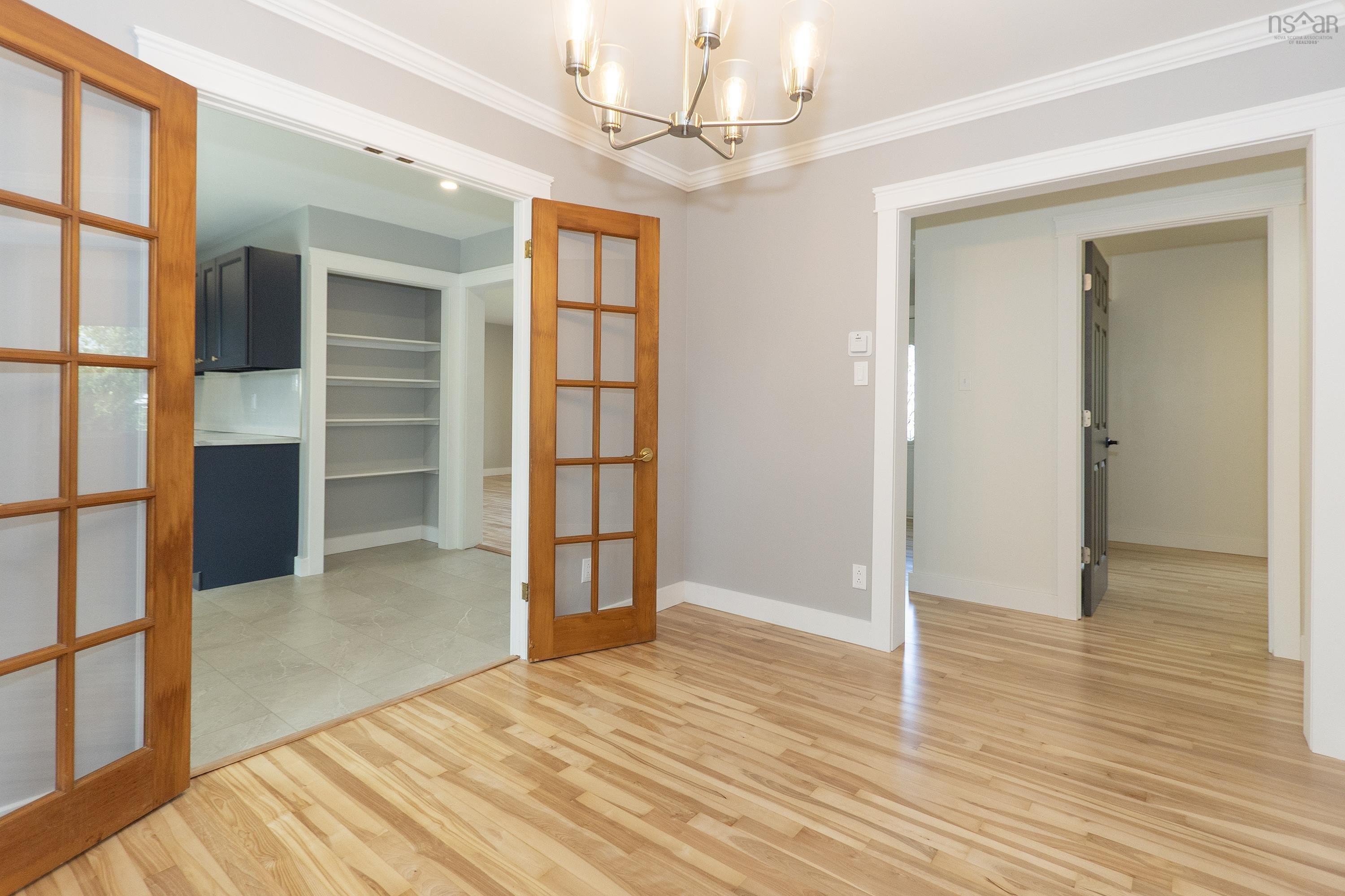 $339,900.00: 39 Rogers Avenue, Amherst