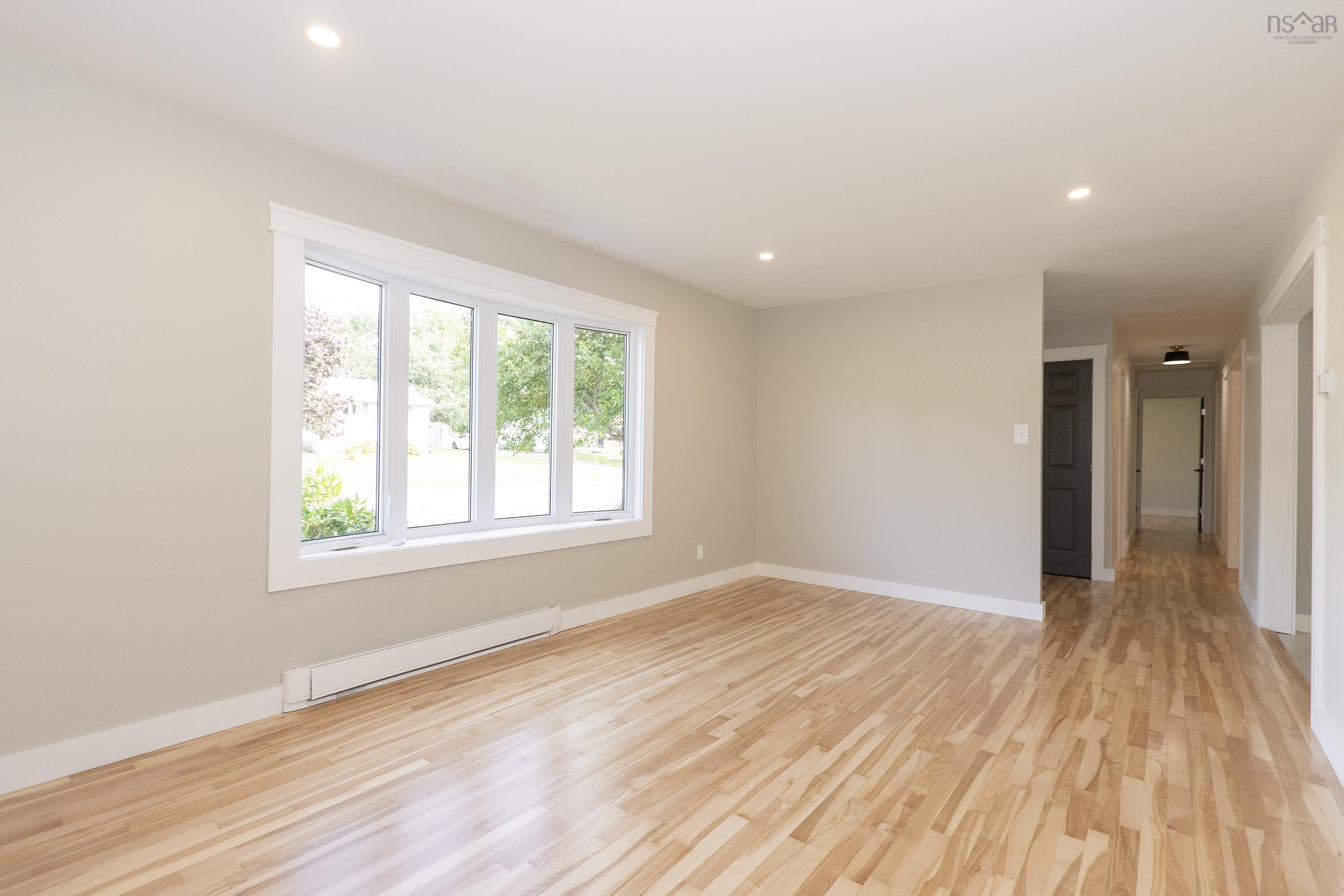 $339,900.00: 39 Rogers Avenue, Amherst