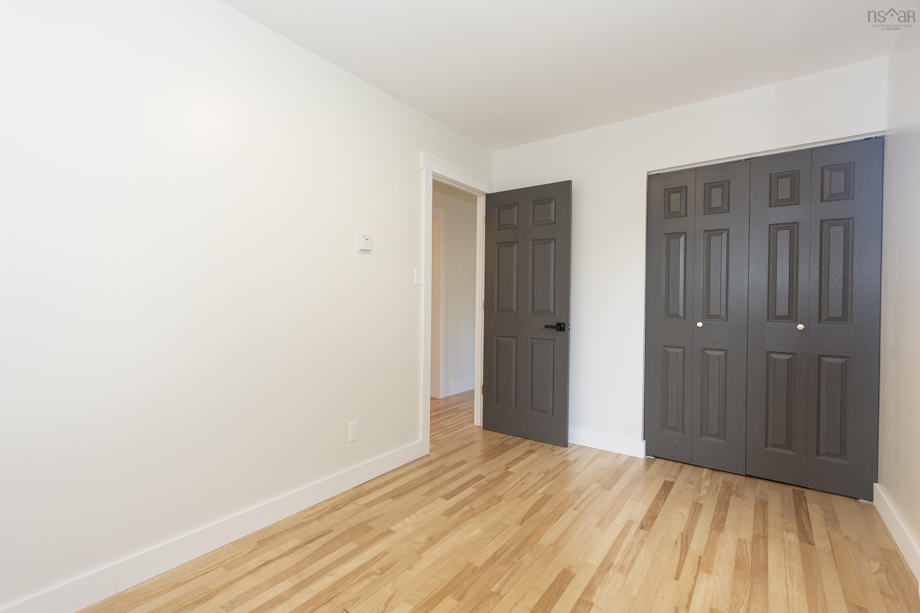 $339,900.00: 39 Rogers Avenue, Amherst