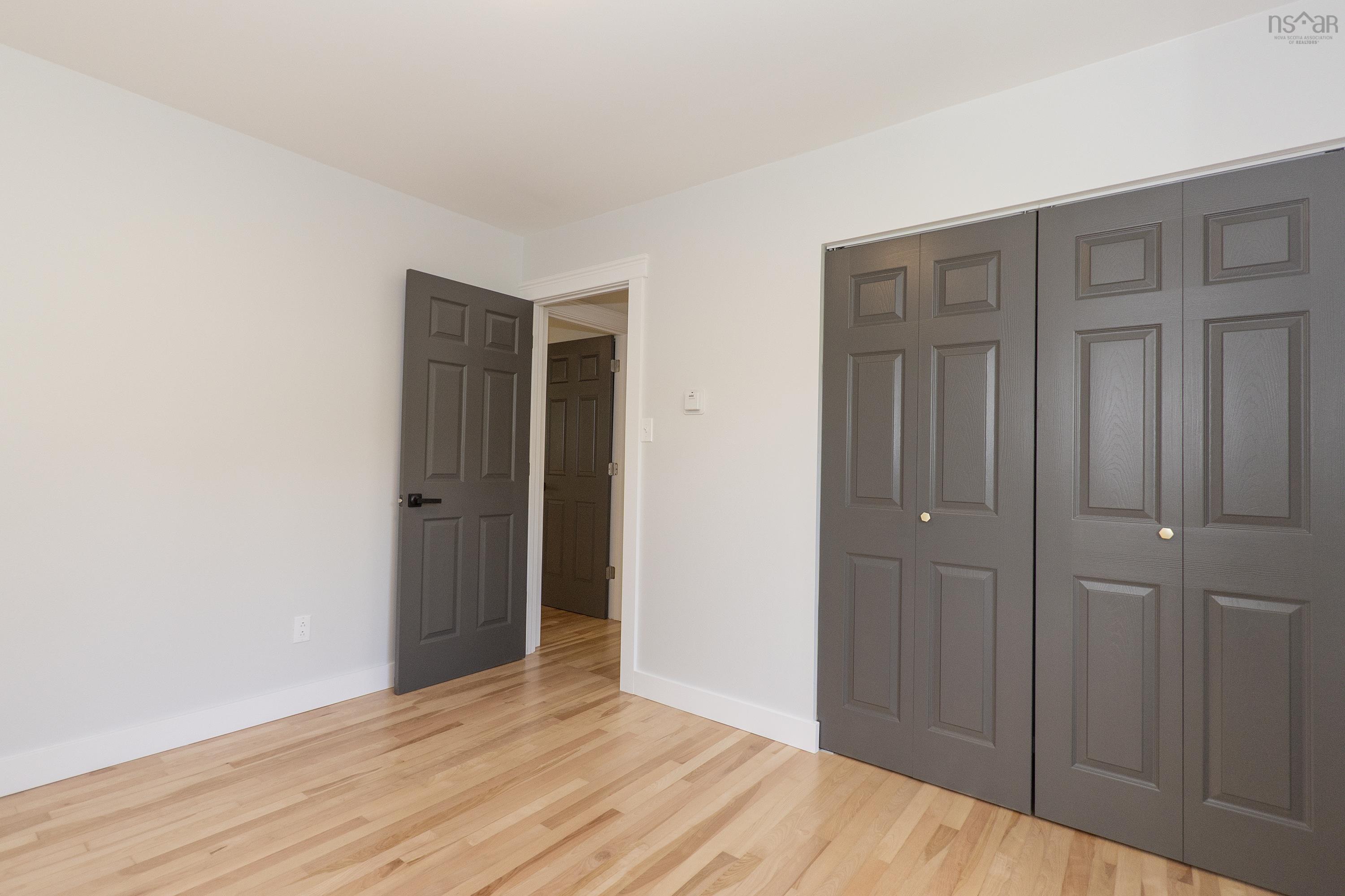 $339,900.00: 39 Rogers Avenue, Amherst