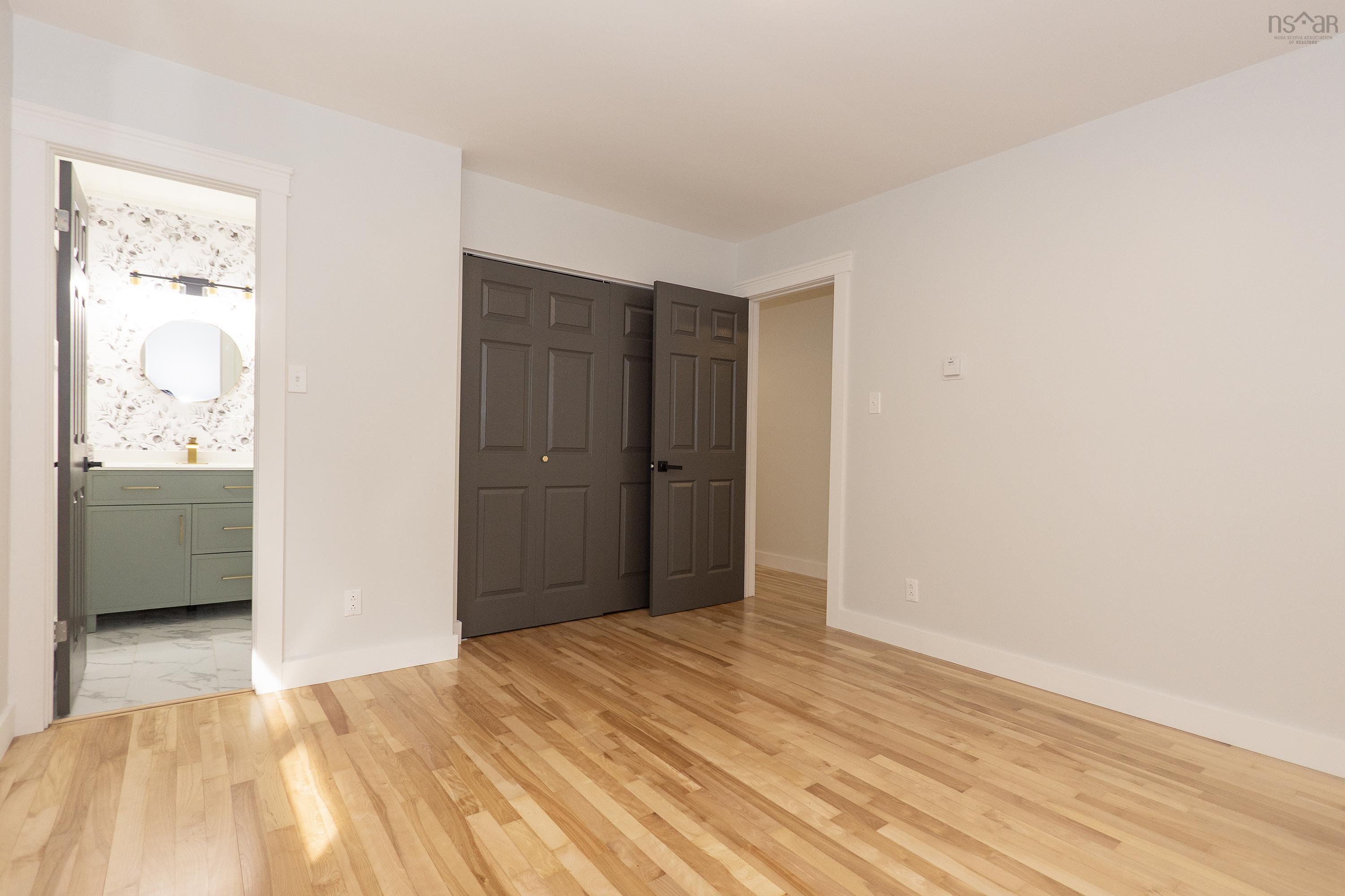 $339,900.00: 39 Rogers Avenue, Amherst