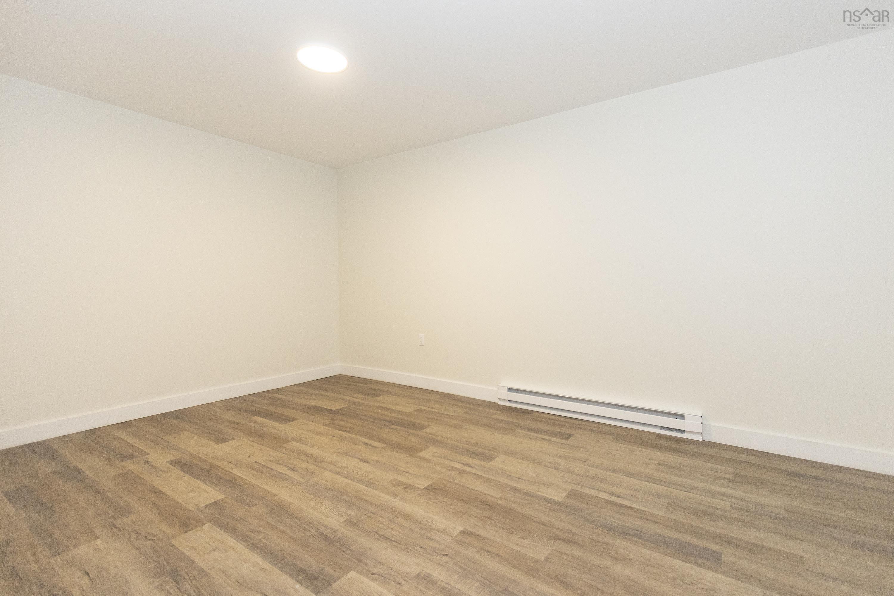 $339,900.00: 39 Rogers Avenue, Amherst