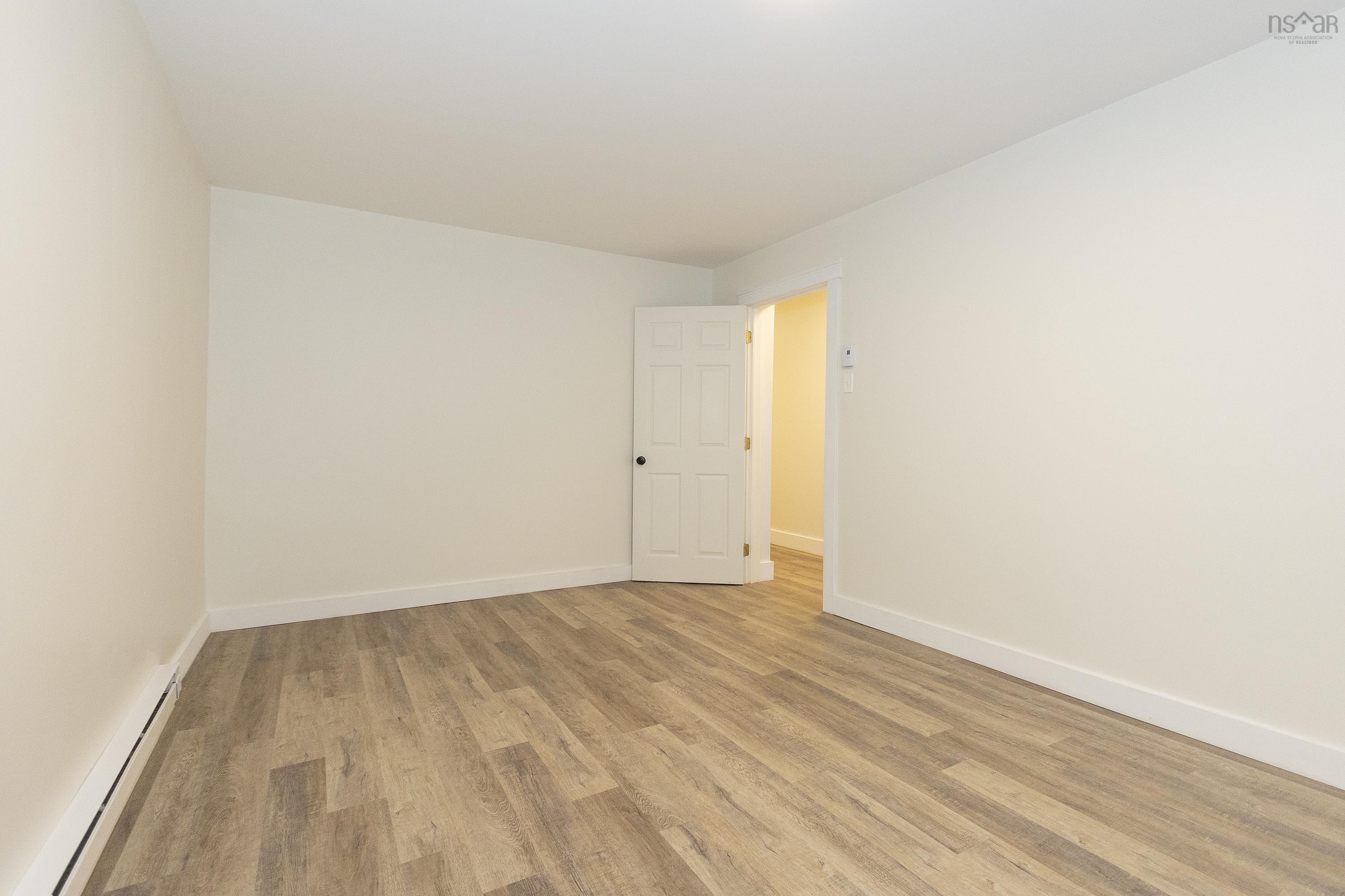 $339,900.00: 39 Rogers Avenue, Amherst
