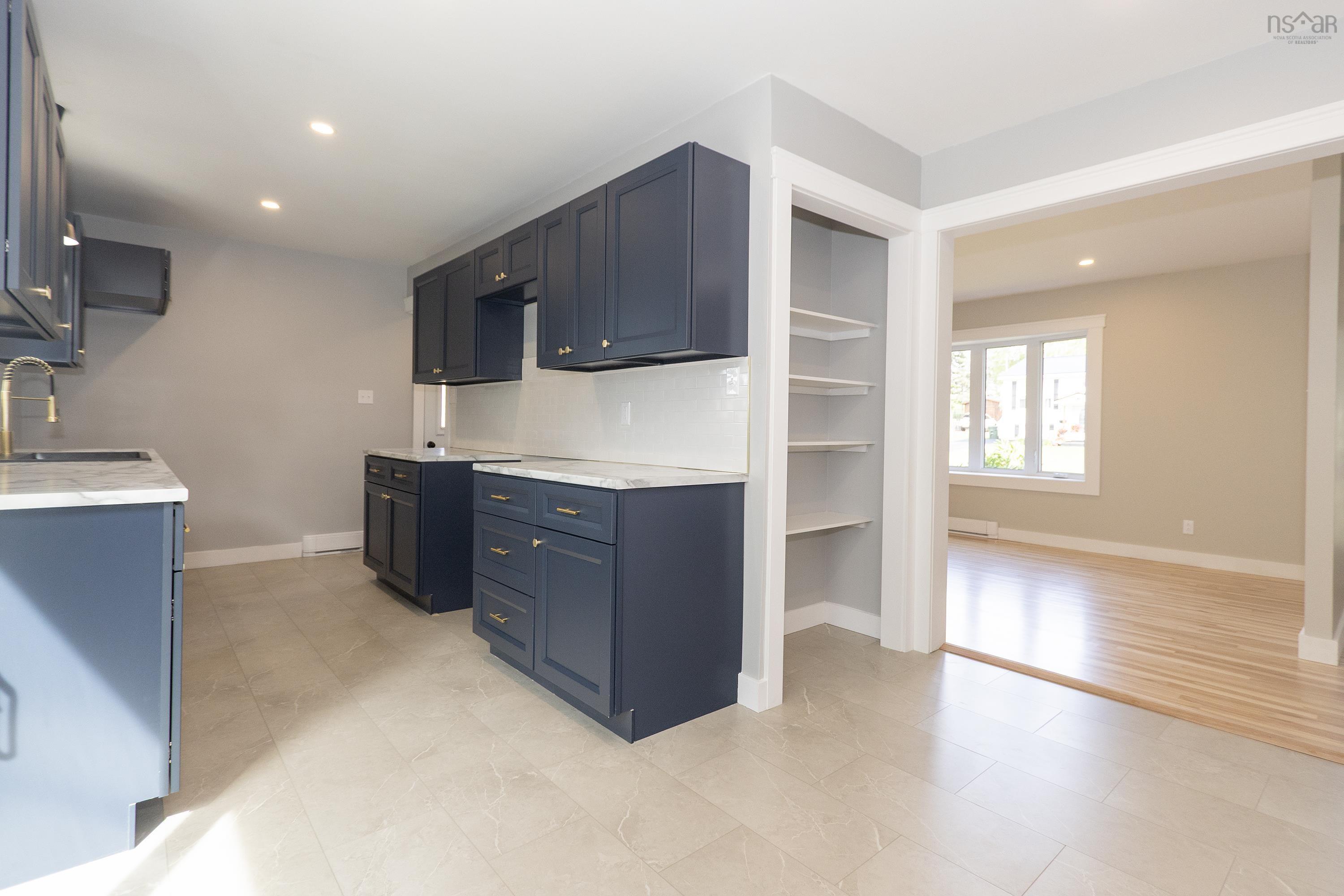 $339,900.00: 39 Rogers Avenue, Amherst