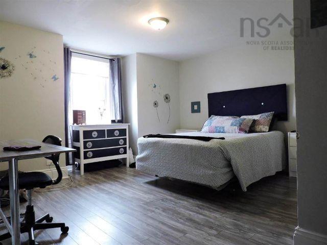 $250,000.00: 2-4 Queen Street Extension, Amherst
