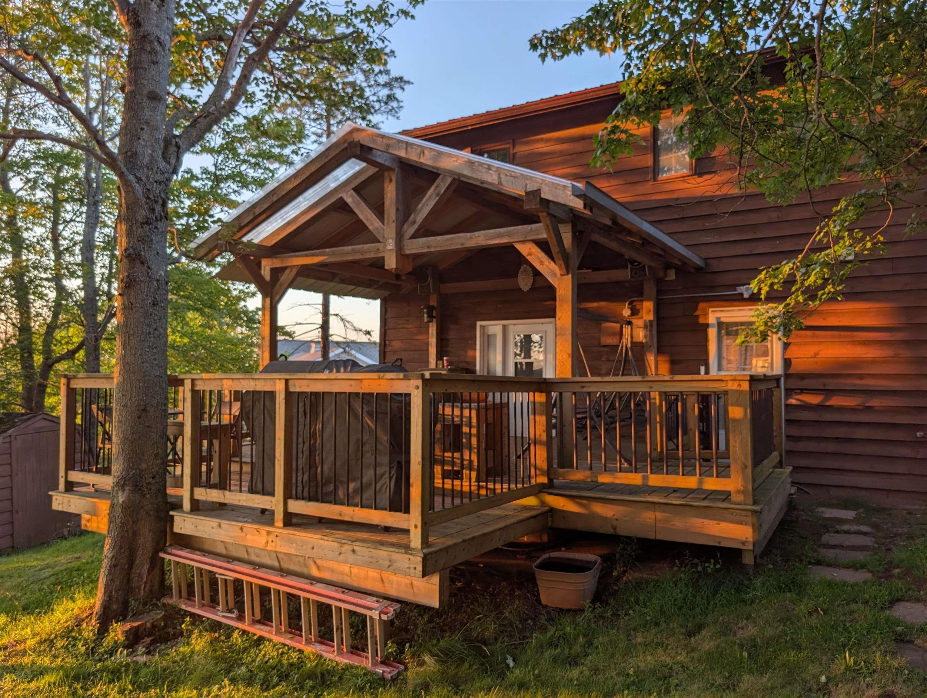 $580,000.00: 28 Purdy Drive, Truro