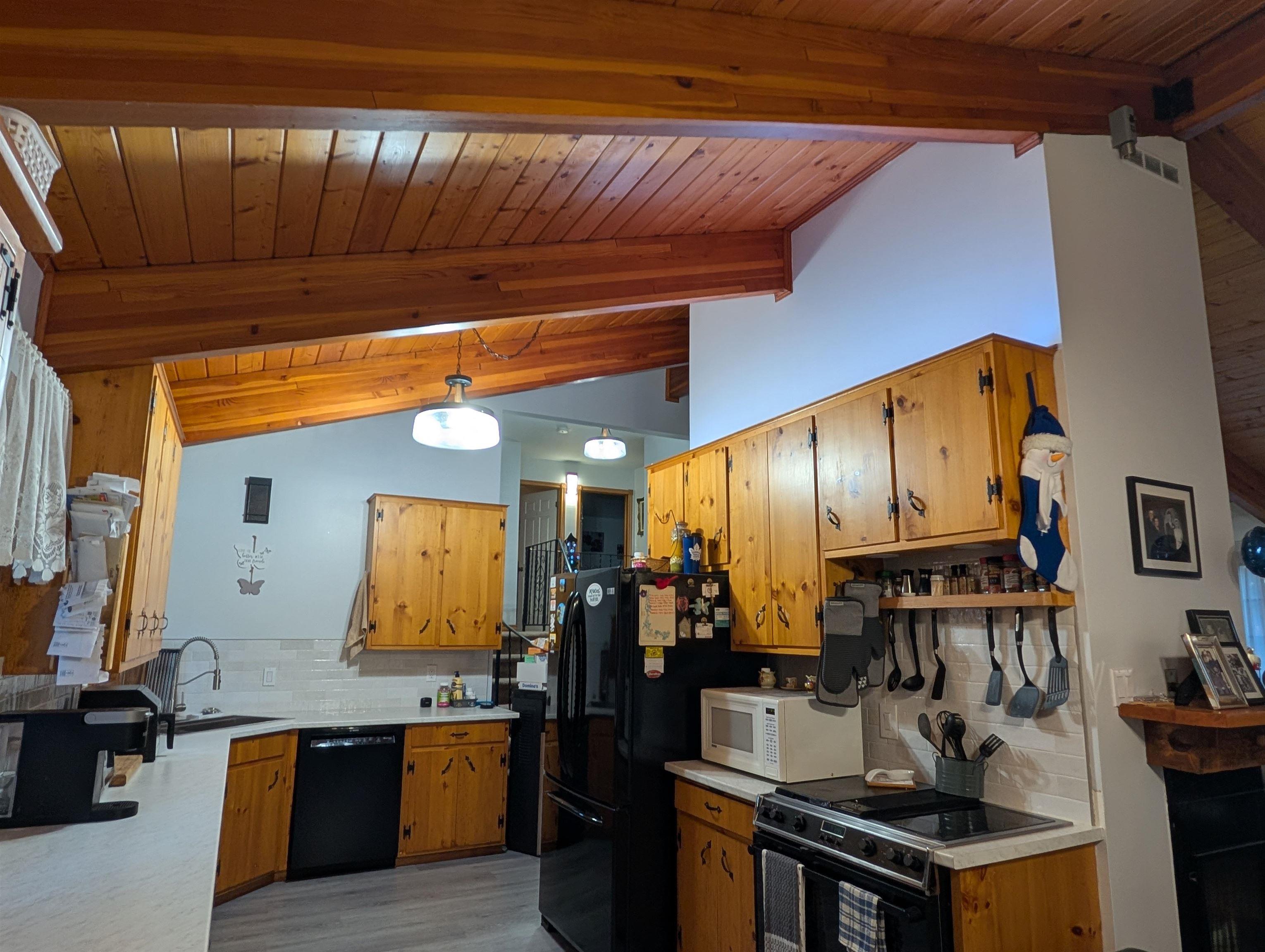 $580,000.00: 28 Purdy Drive, Truro