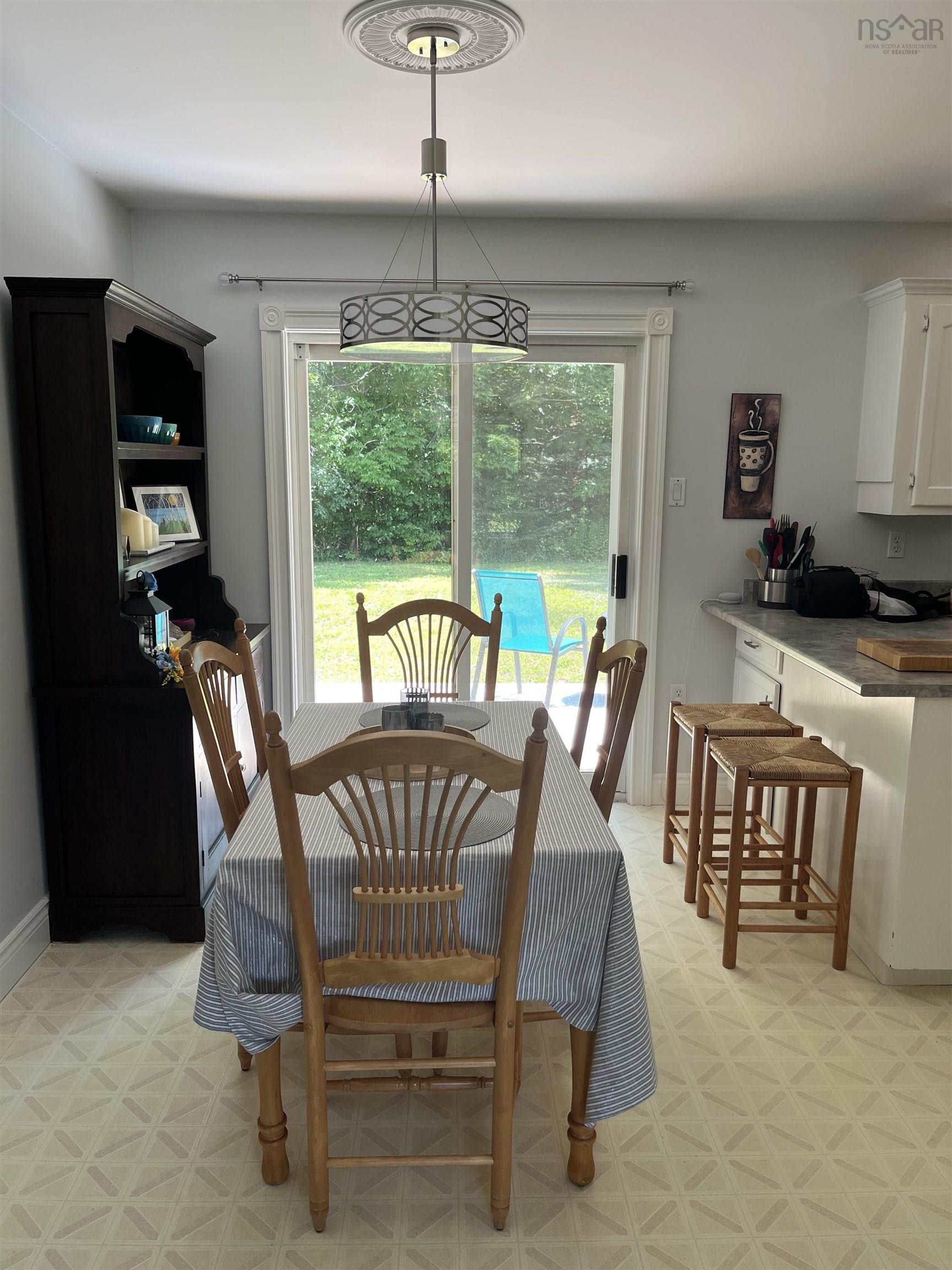 $384,500.00: 1126 Kaizer Drive, Centreville