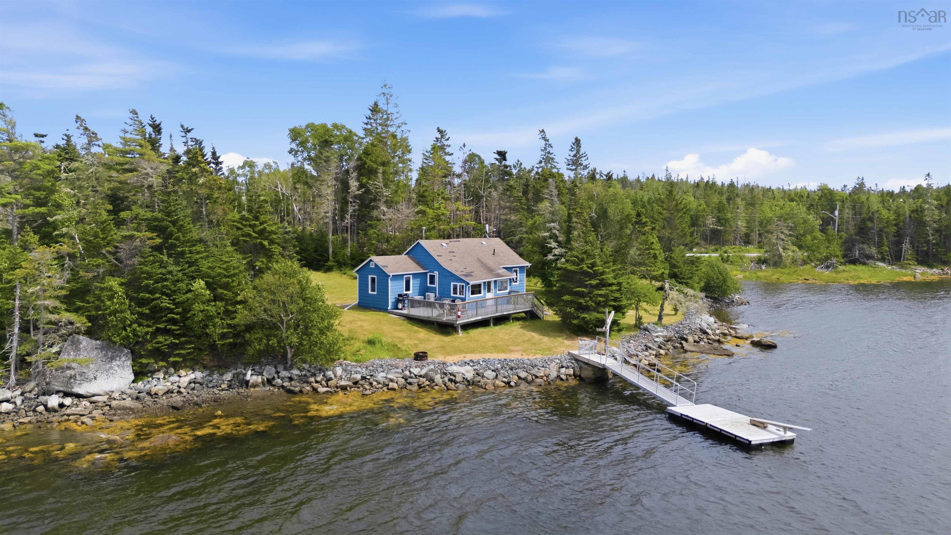 $555,000.00: 732 Ostrea Lake Road, Ostrea Lake