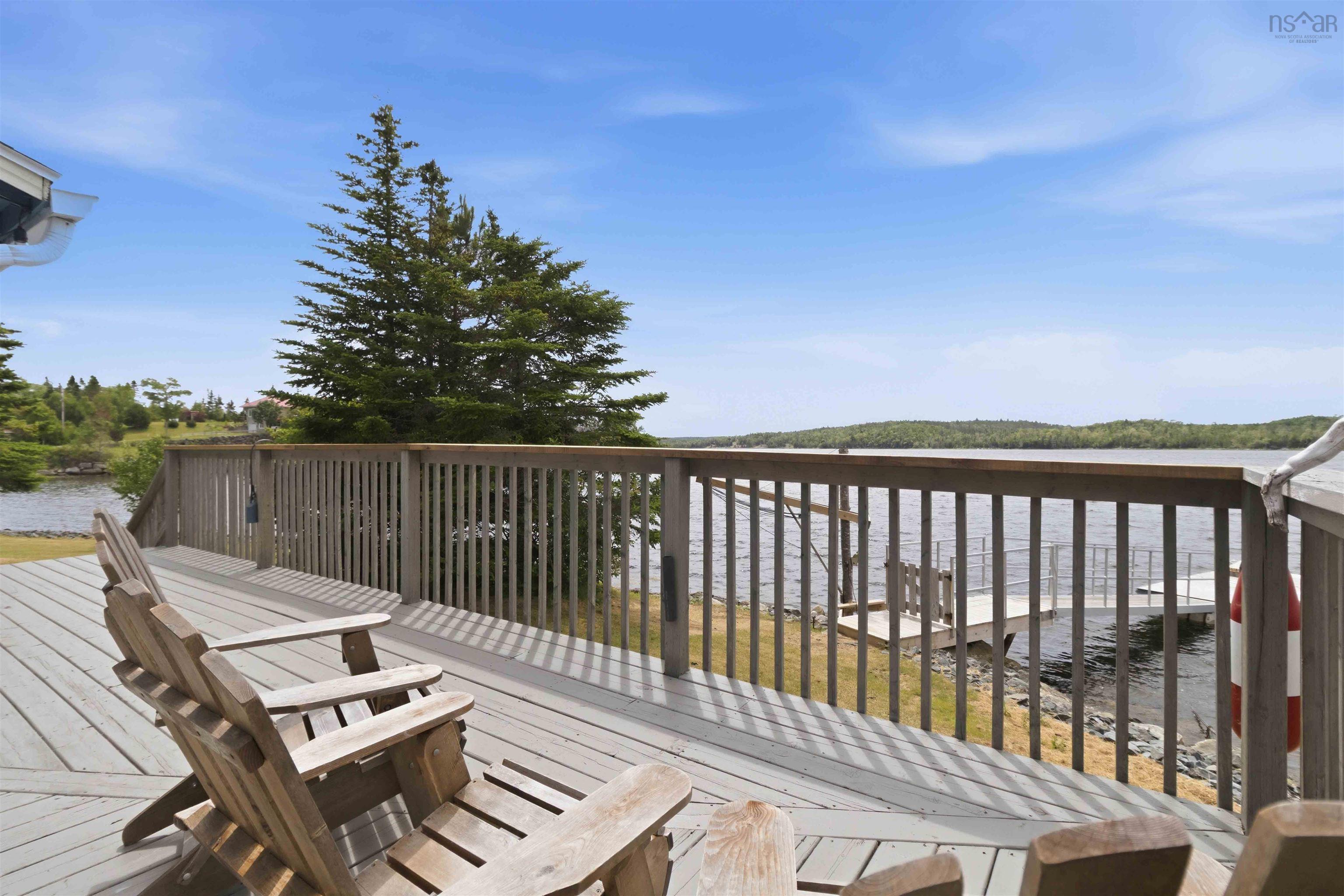 $555,000.00: 732 Ostrea Lake Road, Ostrea Lake